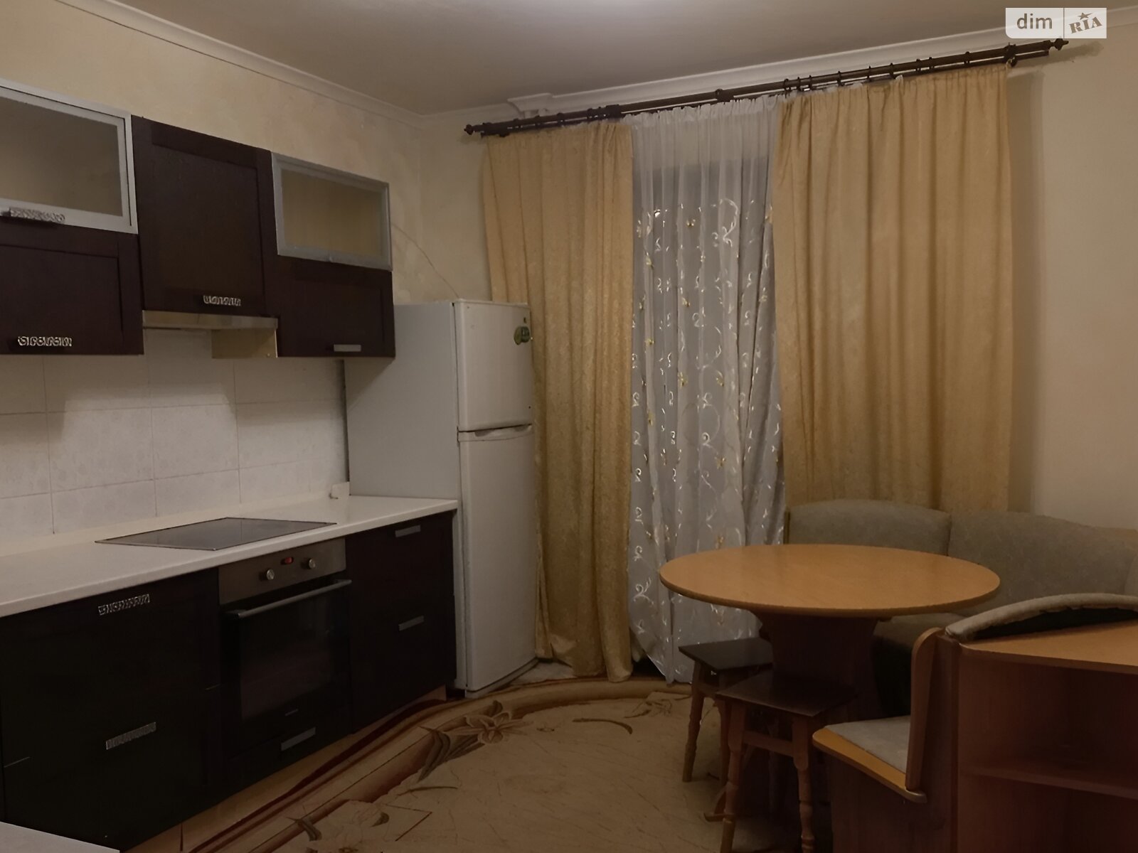 двокімнатна квартира в Києві, район Позняки, на вул. Драгоманова 18 в довготривалу оренду помісячно фото 1 двокімнатна квартира в Києві, район Позняки, на вул. Драгоманова 18 в довготривалу оренду помісячно фото 1