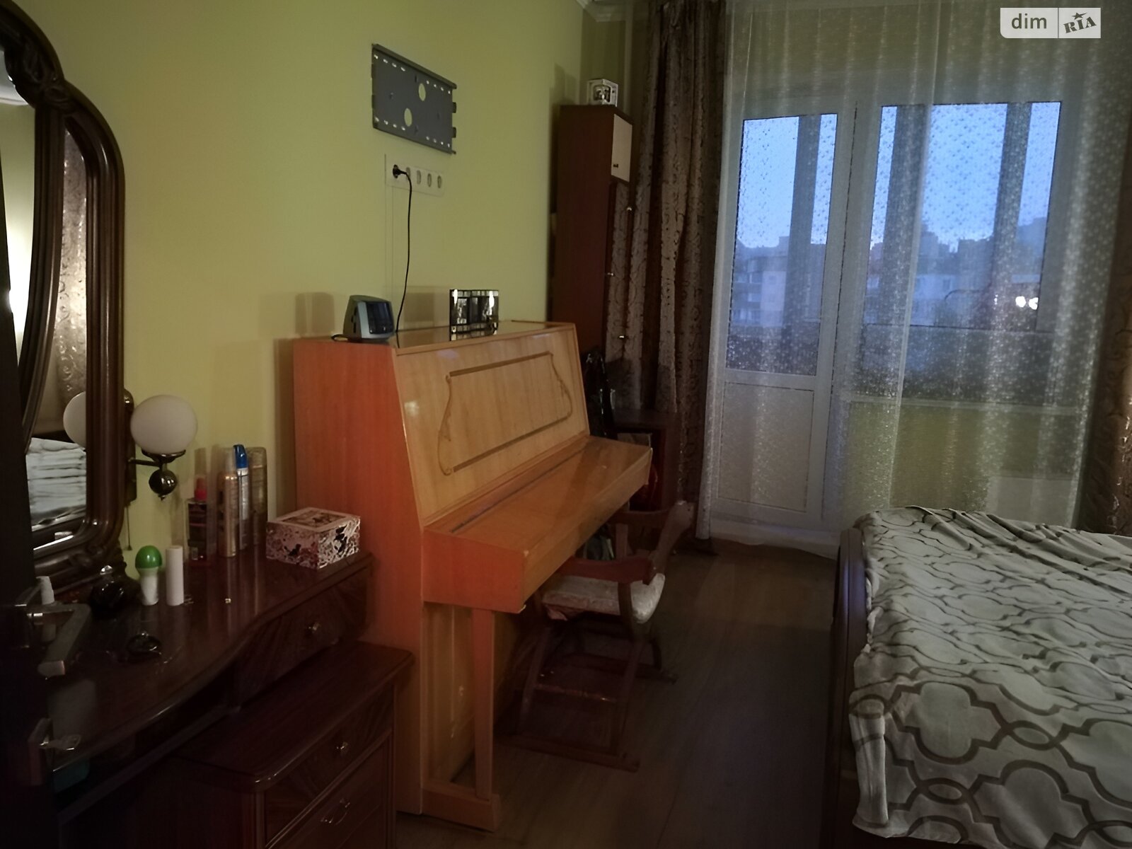 двокімнатна квартира в Києві, район Позняки, на вул. Драгоманова 1Л в довготривалу оренду помісячно фото 1 двокімнатна квартира в Києві, район Позняки, на вул. Драгоманова 1Л в довготривалу оренду помісячно фото 1