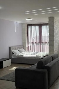 однокімнатна квартира в Києві, район Позняки, на вул. Драгоманова 2Б в довготривалу оренду помісячно фото 2