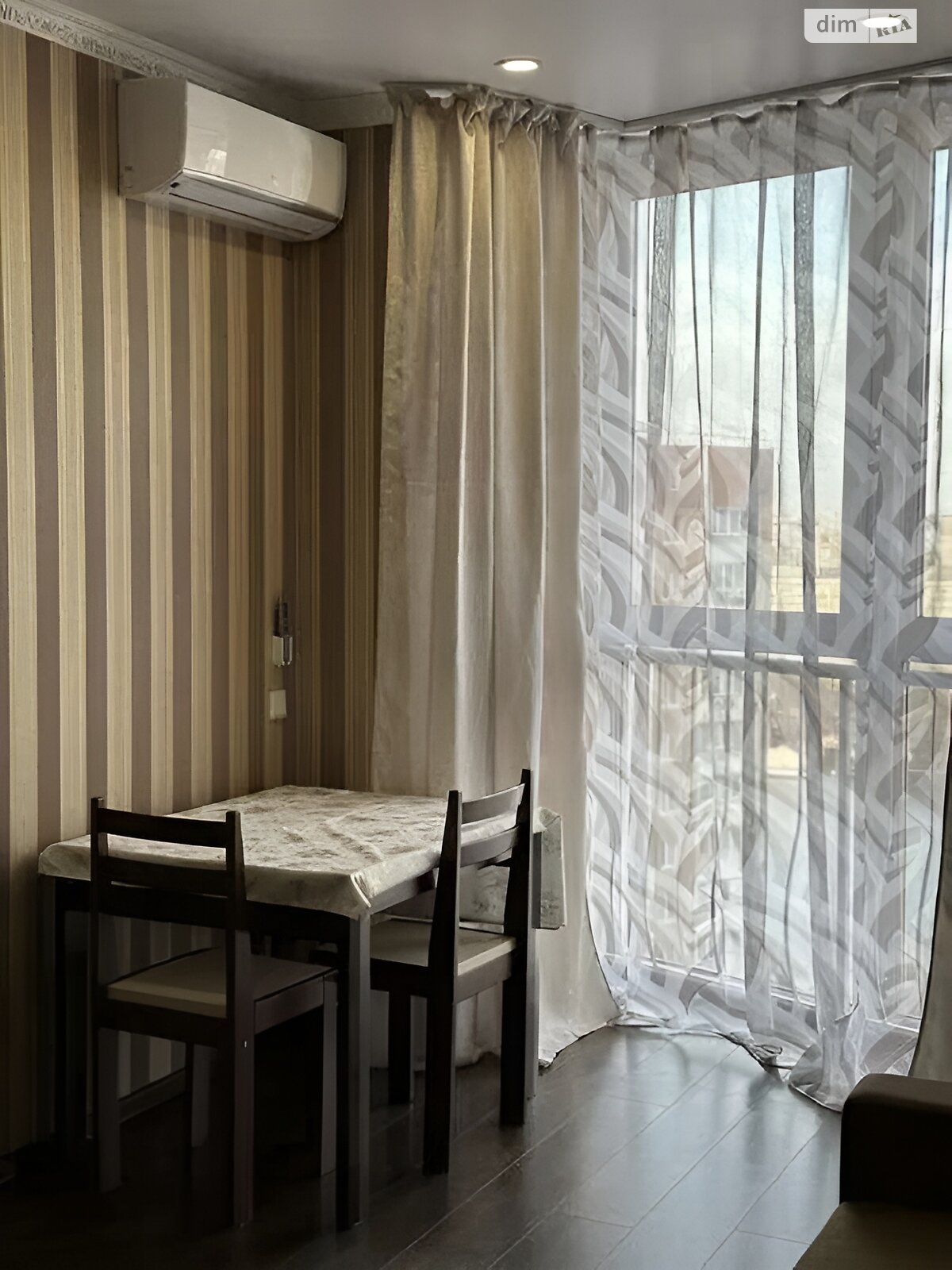 двокімнатна квартира в Києві, район Позняки, на вул. Драгоманова в довготривалу оренду помісячно фото 1 двокімнатна квартира в Києві, район Позняки, на вул. Драгоманова в довготривалу оренду помісячно фото 1