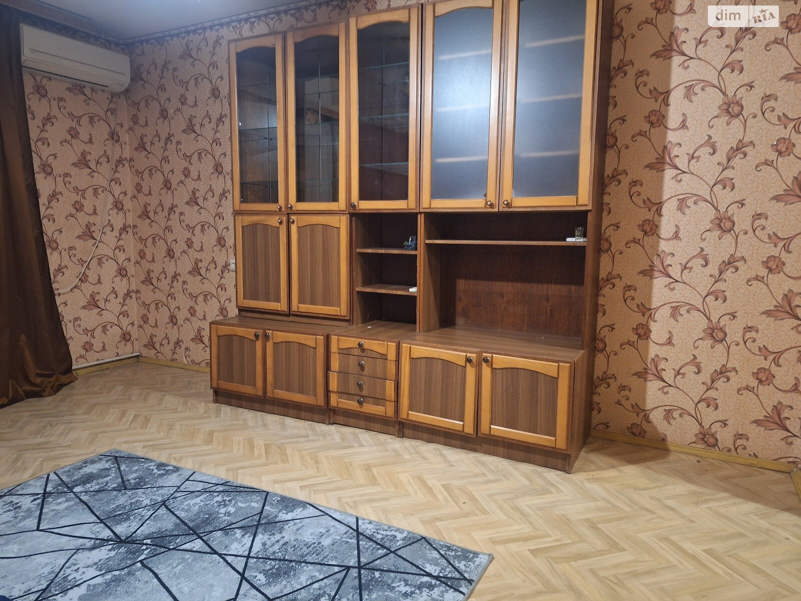 двокімнатна квартира в Києві, район Позняки, на вул. Драгоманова 17 в довготривалу оренду помісячно фото 1 двокімнатна квартира в Києві, район Позняки, на вул. Драгоманова 17 в довготривалу оренду помісячно фото 1