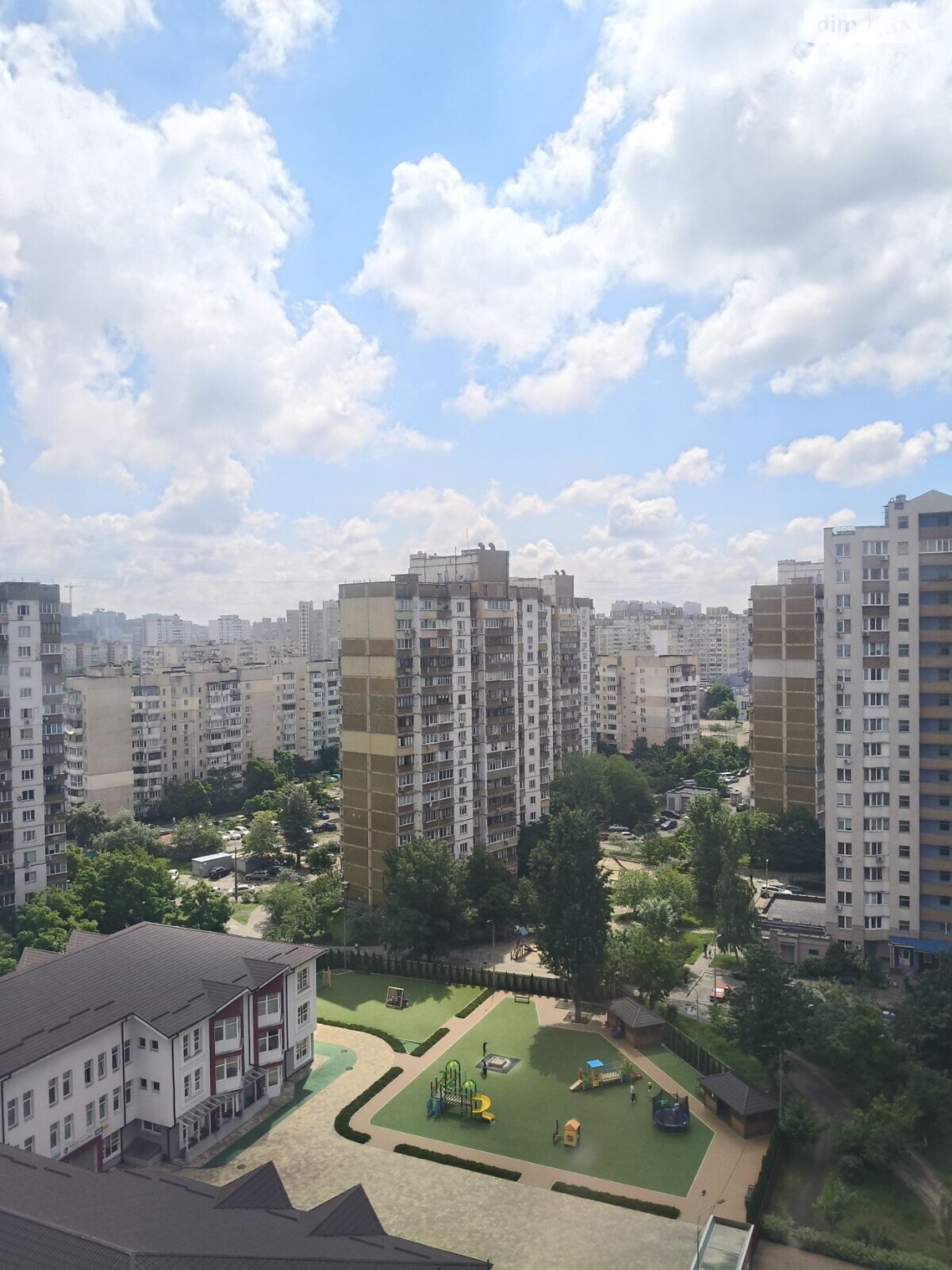 однокімнатна квартира в Києві, район Позняки, на вул. Драгоманова 1Г в довготривалу оренду помісячно фото 1 однокімнатна квартира в Києві, район Позняки, на вул. Драгоманова 1Г в довготривалу оренду помісячно фото 1