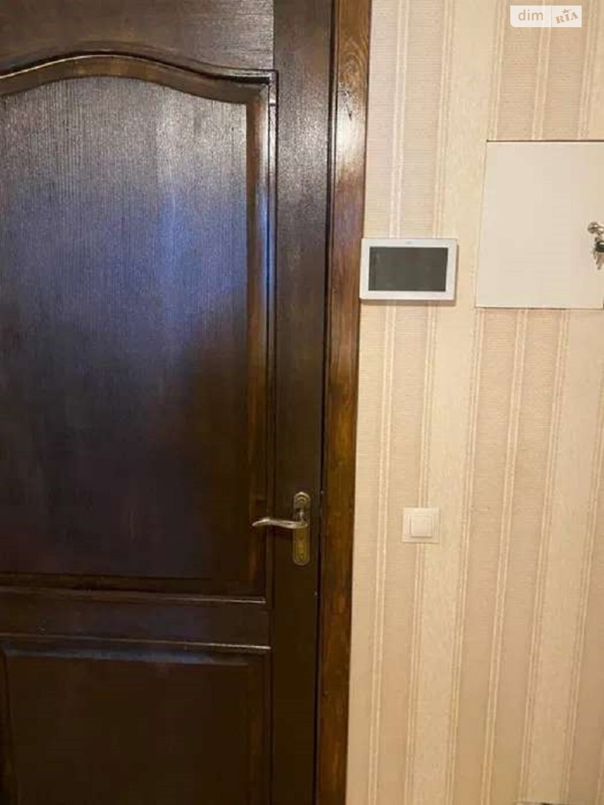 однокомнатная квартира в Киеве, район Позняки, на ул. Драгоманова 2 в аренду на долгий срок помесячно фото 1 однокомнатная квартира в Киеве, район Позняки, на ул. Драгоманова 2 в аренду на долгий срок помесячно фото 1
