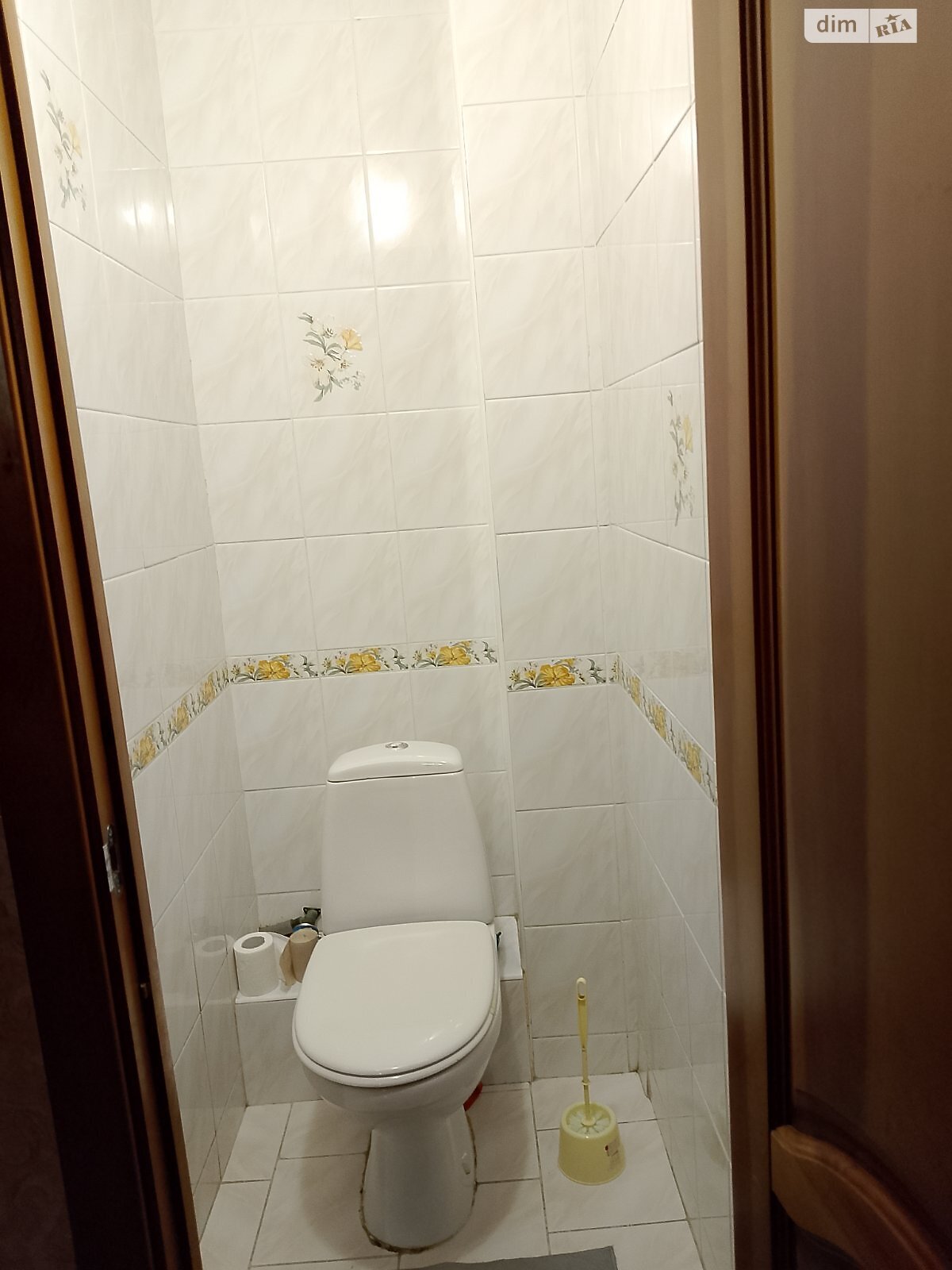 трехкомнатная квартира в Киеве, район Позняки, на ул. Драгоманова 9 в аренду на долгий срок помесячно фото 1