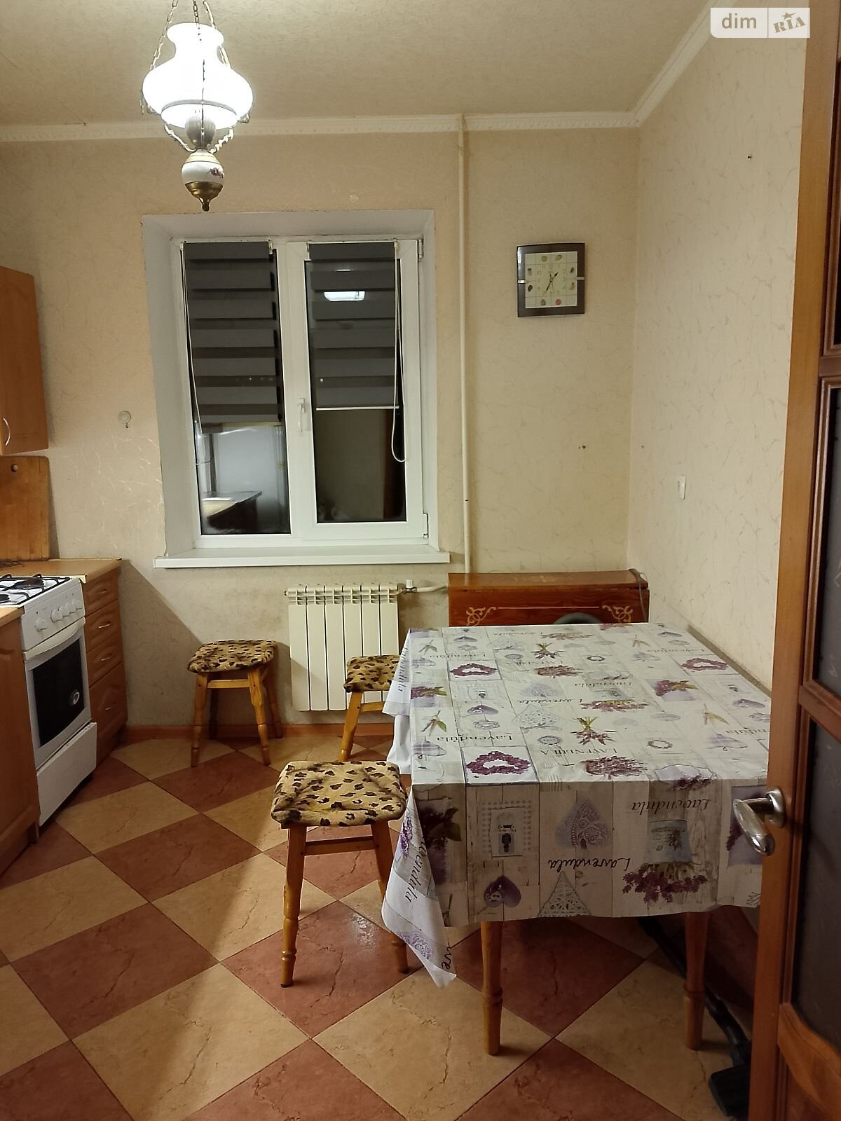 трехкомнатная квартира в Киеве, район Позняки, на ул. Драгоманова 9 в аренду на долгий срок помесячно фото 1