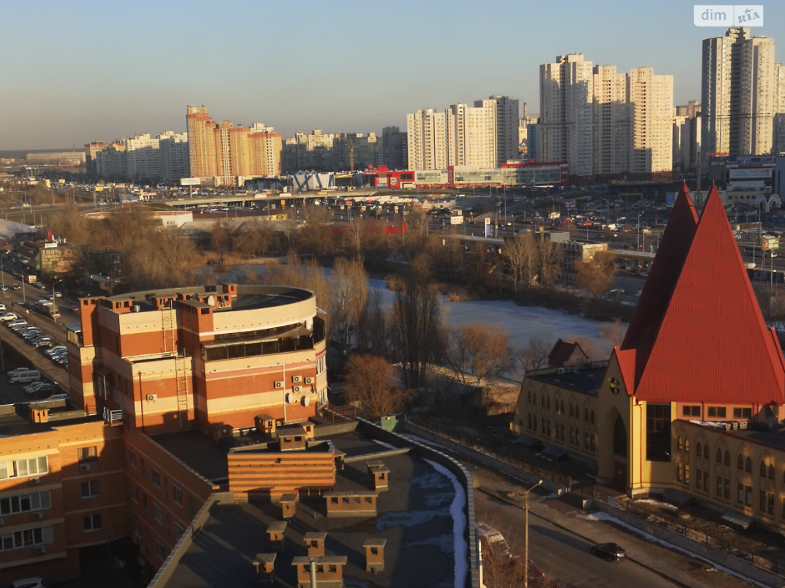 двокімнатна квартира в Києві, район Позняки, на вул. Срібнокільська в довготривалу оренду помісячно фото 1