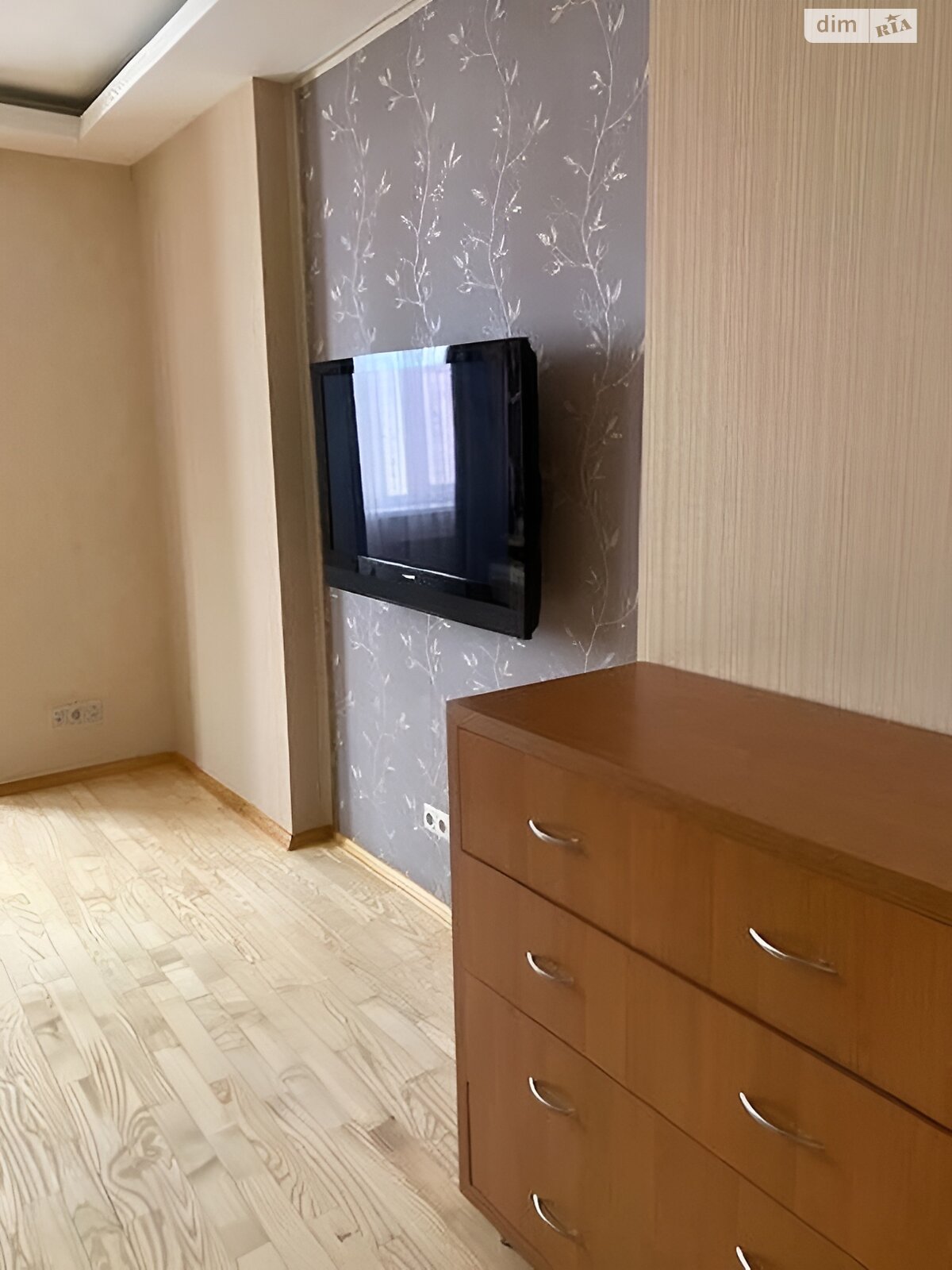 двокімнатна квартира в Києві, район Позняки, на просп. Миколи Бажана 1М в довготривалу оренду помісячно фото 1 двокімнатна квартира в Києві, район Позняки, на просп. Миколи Бажана 1М в довготривалу оренду помісячно фото 1