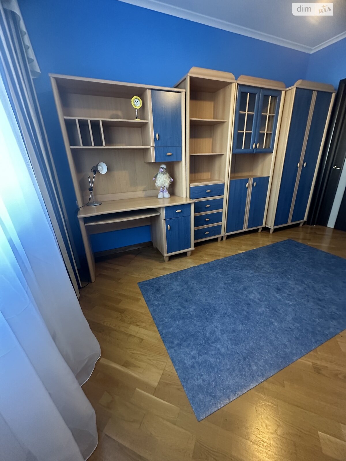 трехкомнатная квартира в Киеве, район Позняки, на просп. Петра Григоренко 29 в аренду на долгий срок помесячно фото 1 трехкомнатная квартира в Киеве, район Позняки, на просп. Петра Григоренко 29 в аренду на долгий срок помесячно фото 1
