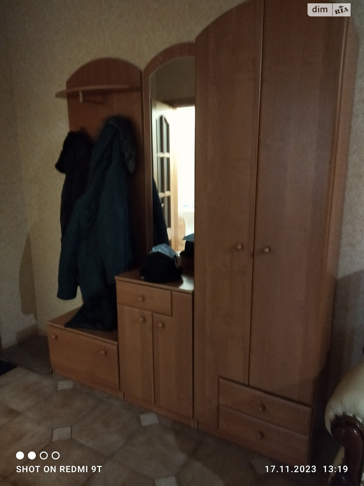 трикімнатна квартира в Києві, район Позняки, на просп. Петра Григоренка 15 в довготривалу оренду помісячно фото 1 трикімнатна квартира в Києві, район Позняки, на просп. Петра Григоренка 15 в довготривалу оренду помісячно фото 1