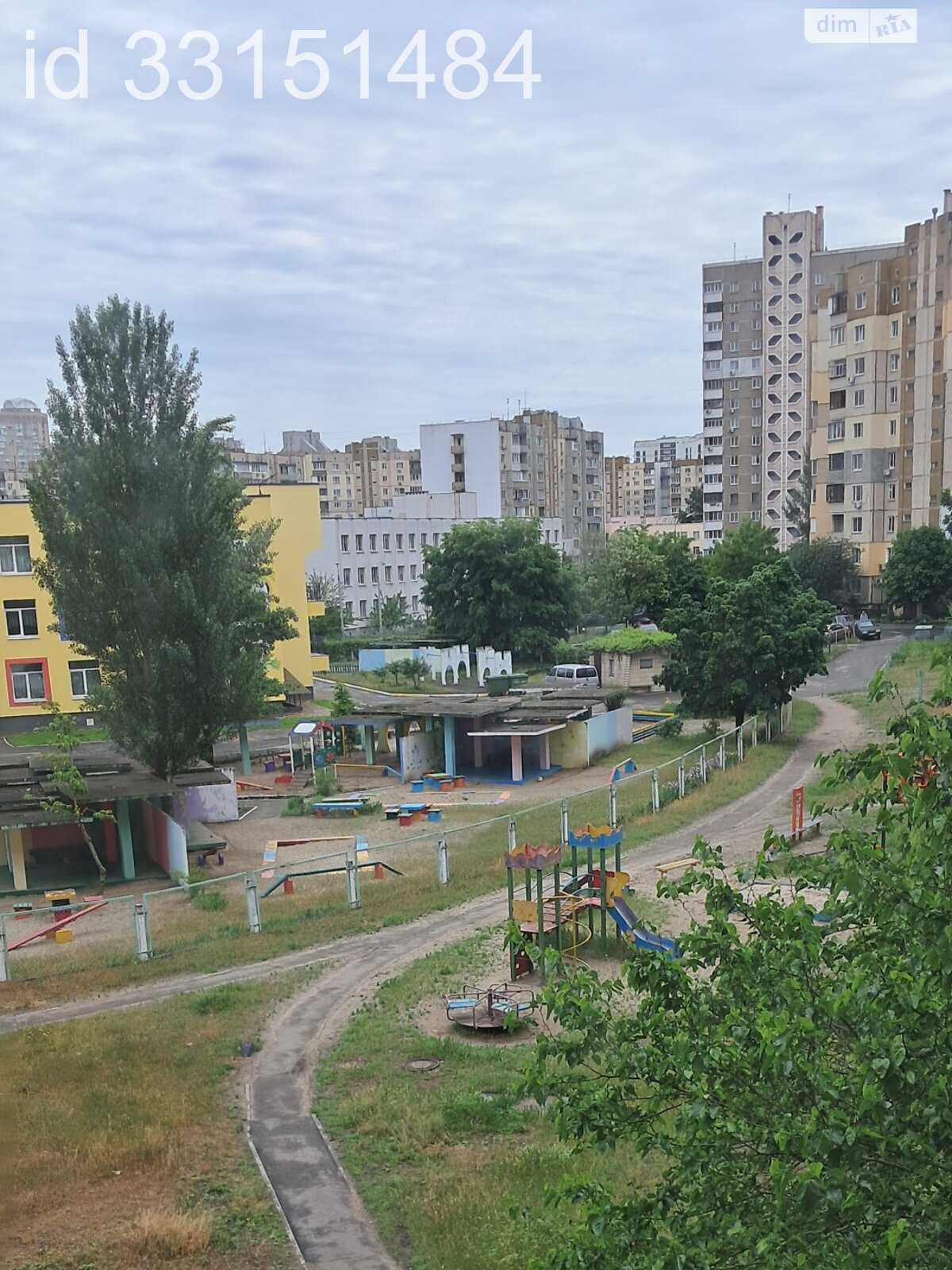 трехкомнатная квартира с мебелью в Киеве, район Позняки, на просп. Петра Григоренко 19 в аренду на долгий срок помесячно фото 1 трехкомнатная квартира с мебелью в Киеве, район Позняки, на просп. Петра Григоренко 19 в аренду на долгий срок помесячно фото 1