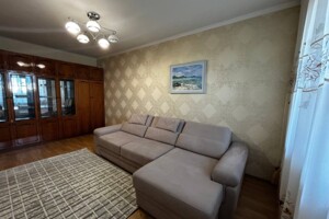 трикімнатна квартира в Києві, район Позняки, на вул. Ревуцького 4 в довготривалу оренду помісячно фото 2