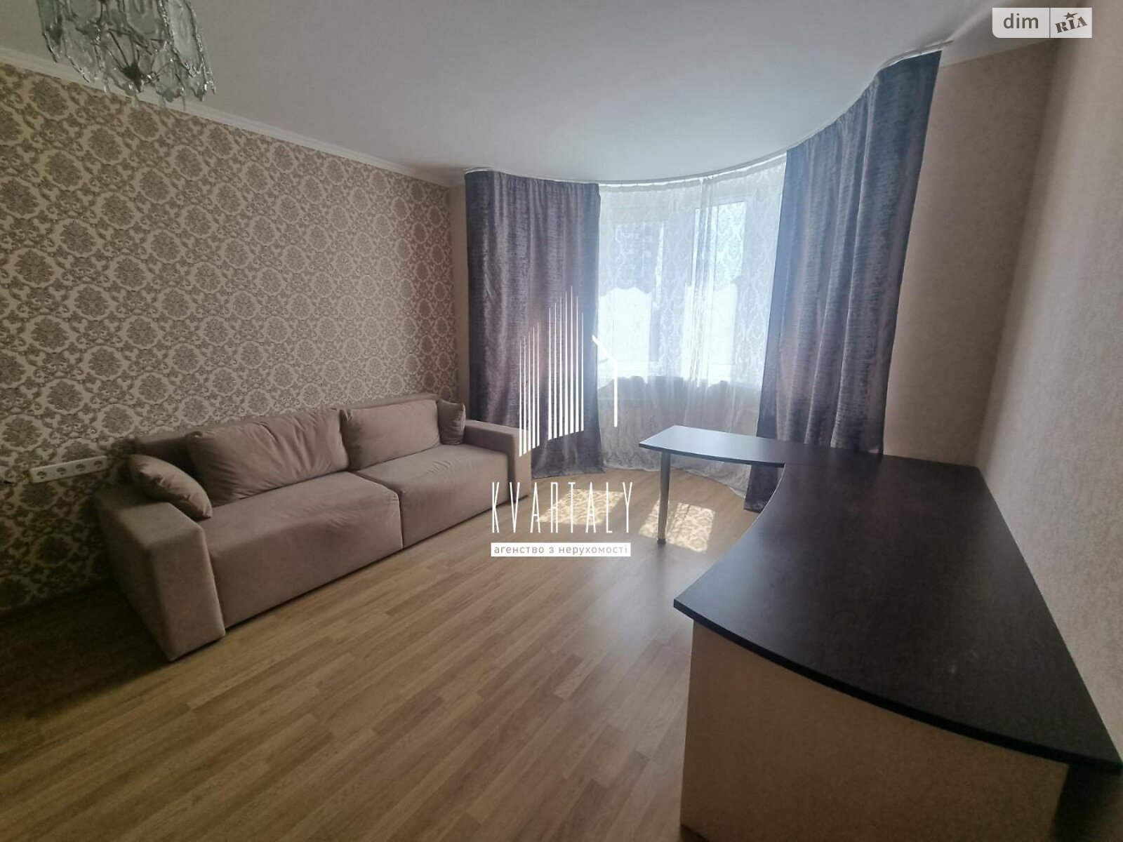 двокімнатна квартира в Києві, район Позняки, на вул. Срібнокільська 1 в довготривалу оренду помісячно фото 1 двокімнатна квартира в Києві, район Позняки, на вул. Срібнокільська 1 в довготривалу оренду помісячно фото 1