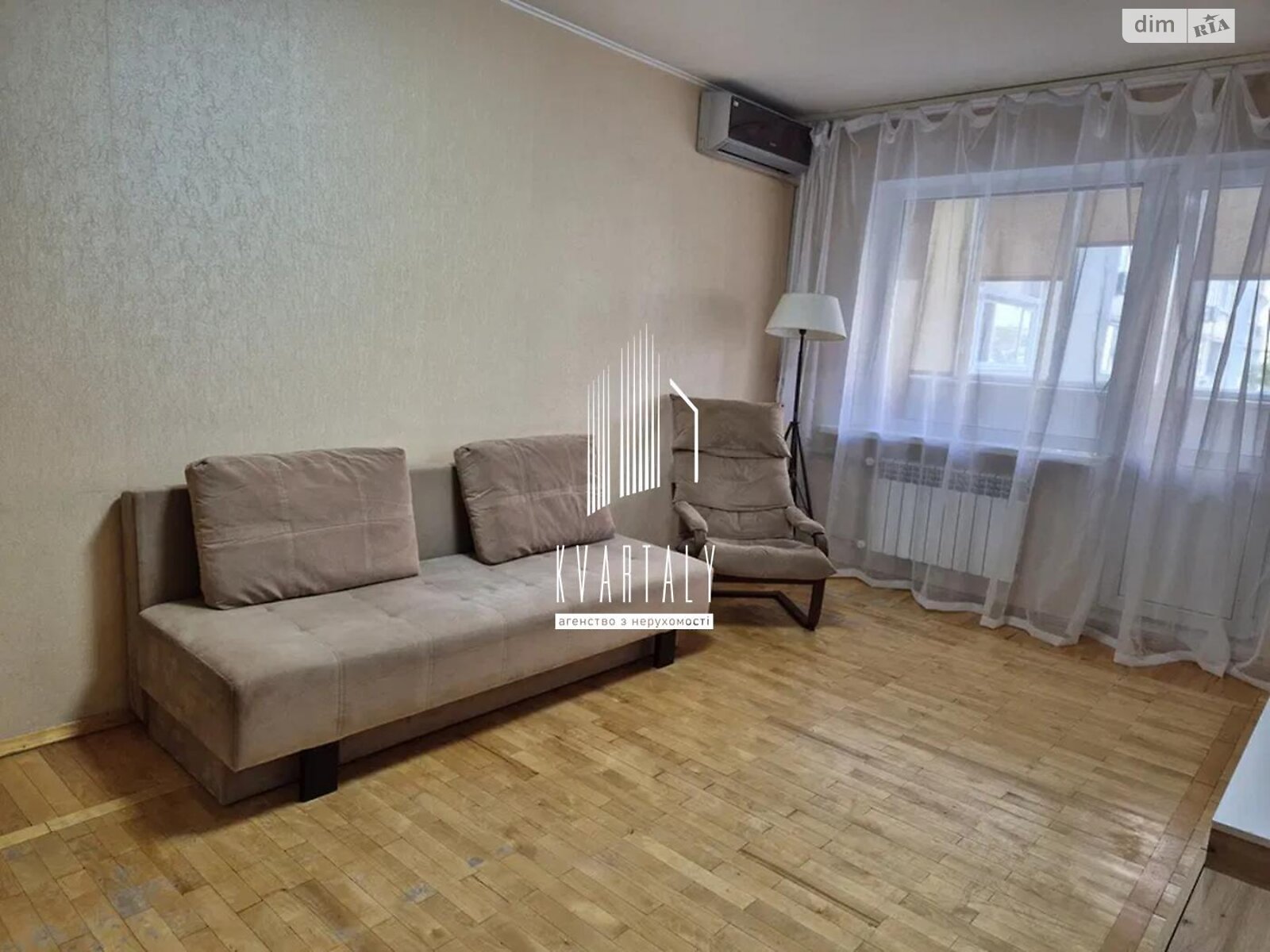 двокімнатна квартира в Києві, район Позняки, на вул. Степана Олійника 17 в довготривалу оренду помісячно фото 1 двокімнатна квартира в Києві, район Позняки, на вул. Степана Олійника 17 в довготривалу оренду помісячно фото 1