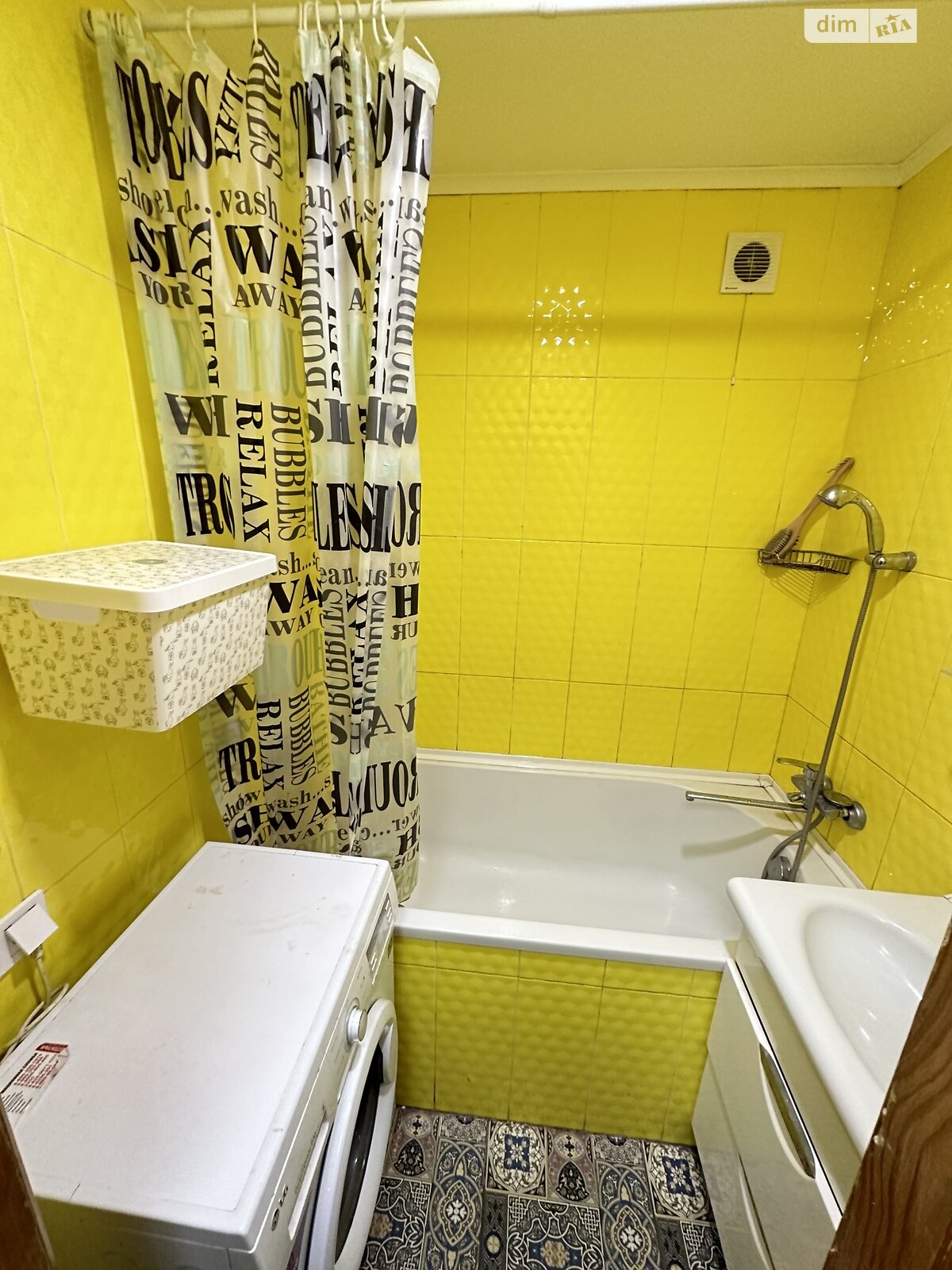 двухкомнатная квартира в Киеве, район Позняки, на ул. Степана Олейника 17 в аренду на долгий срок помесячно фото 1 двухкомнатная квартира в Киеве, район Позняки, на ул. Степана Олейника 17 в аренду на долгий срок помесячно фото 1