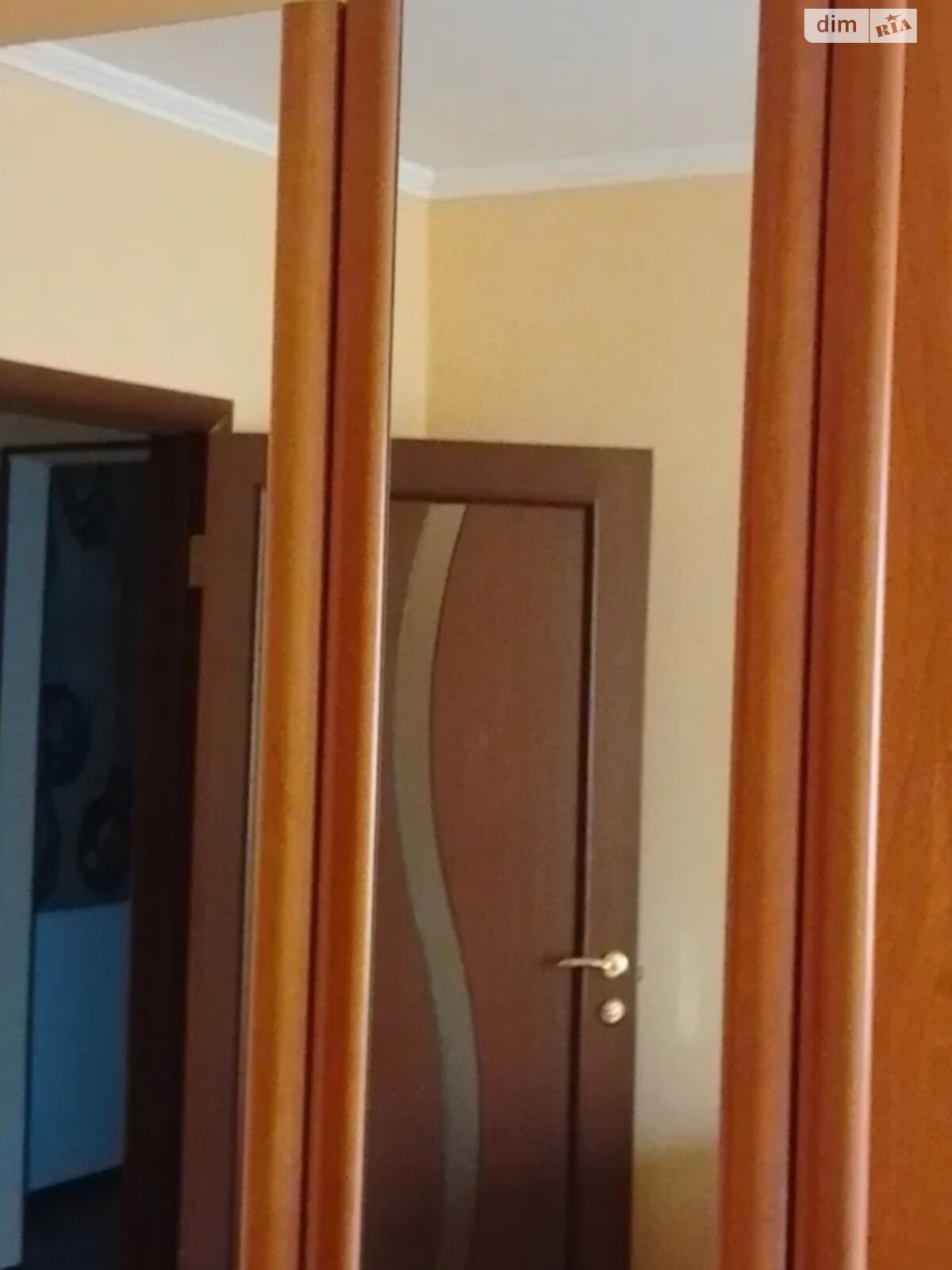 однокімнатна квартира в Києві, район Позняки, на вул. Урлівська 16 в довготривалу оренду помісячно фото 1 однокімнатна квартира в Києві, район Позняки, на вул. Урлівська 16 в довготривалу оренду помісячно фото 1