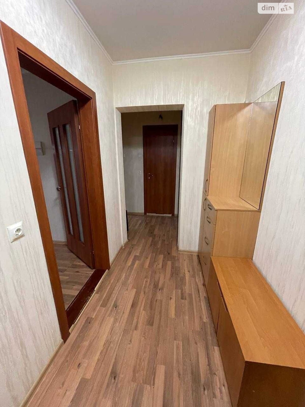 однокомнатная квартира в Киеве, район Позняки, на ул. Урловская 4 в аренду на долгий срок помесячно фото 1 однокомнатная квартира в Киеве, район Позняки, на ул. Урловская 4 в аренду на долгий срок помесячно фото 1