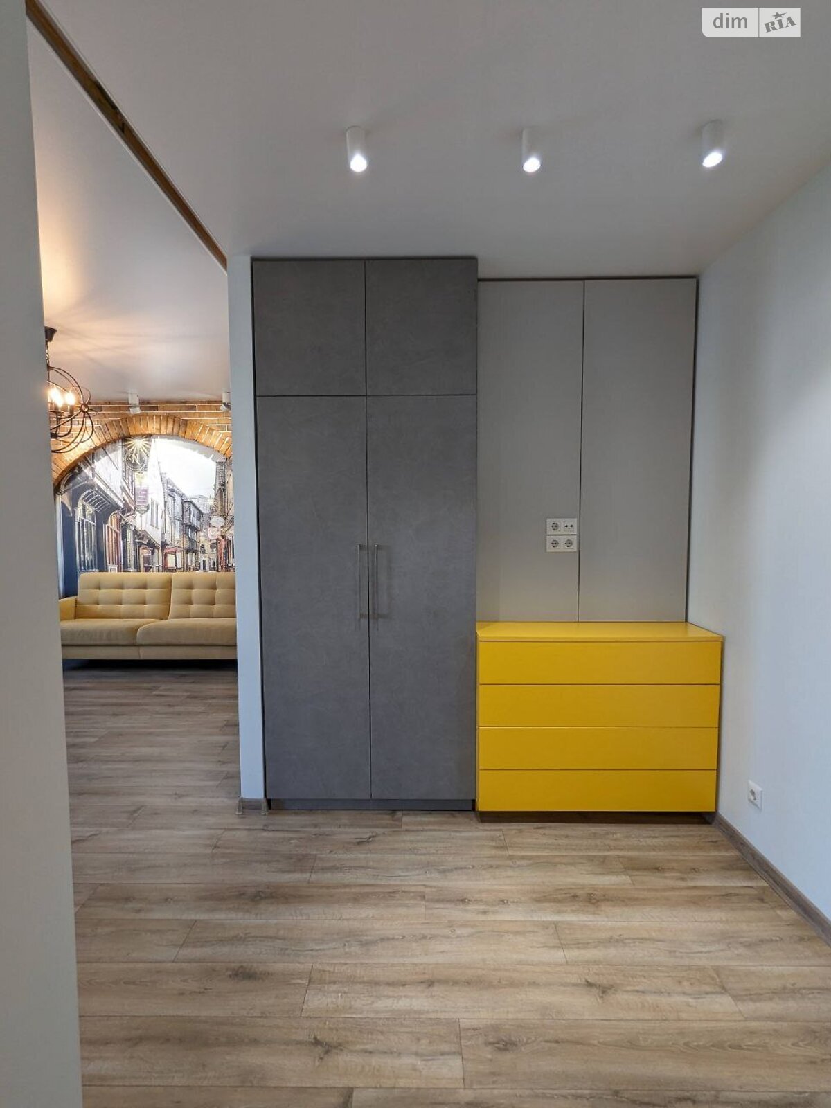 однокомнатная квартира в Киеве, район Дарницкий, на ул. Урловская 10А в аренду на долгий срок помесячно фото 1