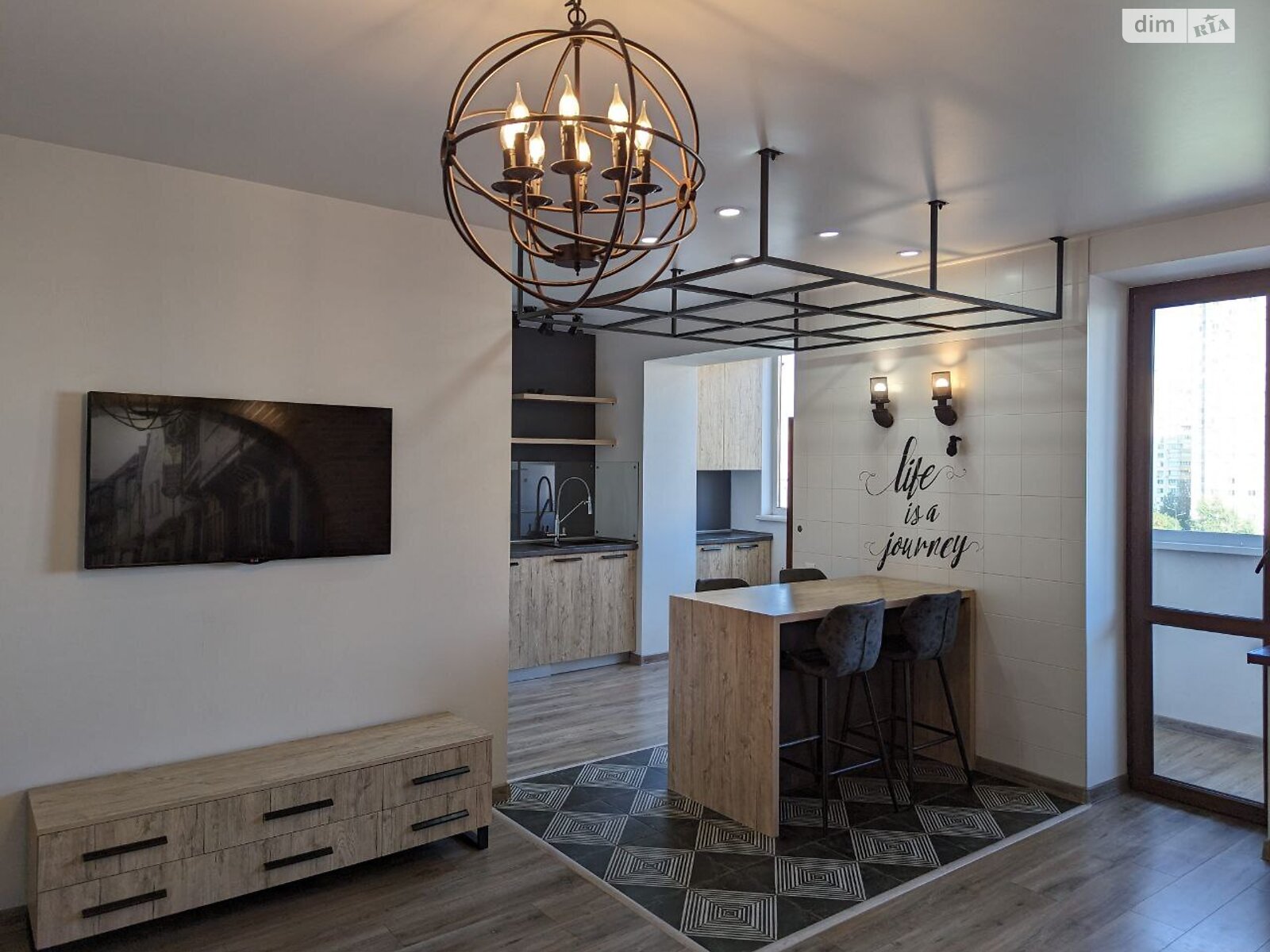 однокомнатная квартира в Киеве, район Дарницкий, на ул. Урловская 10А в аренду на долгий срок помесячно фото 1