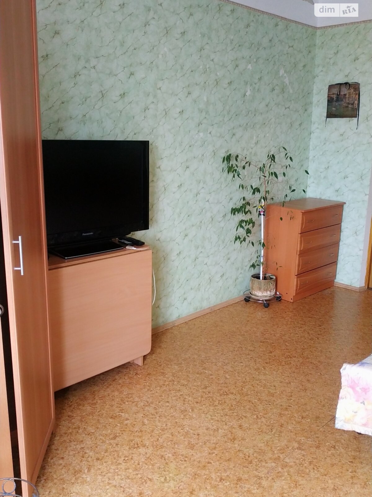 однокімнатна квартира в Києві, район Позняки, на вул. Здолбунівська 9Б в довготривалу оренду помісячно фото 1 однокімнатна квартира в Києві, район Позняки, на вул. Здолбунівська 9Б в довготривалу оренду помісячно фото 1
