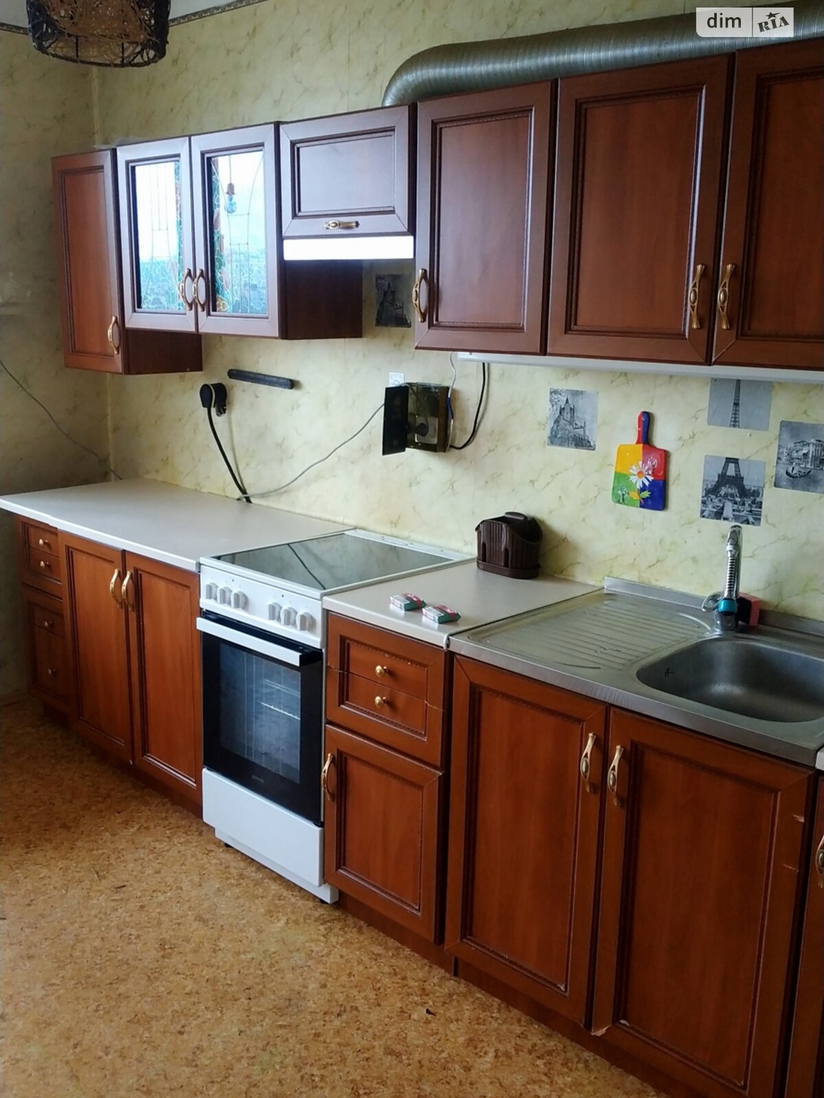 однокімнатна квартира в Києві, район Позняки, на вул. Здолбунівська 9Б в довготривалу оренду помісячно фото 1 однокімнатна квартира в Києві, район Позняки, на вул. Здолбунівська 9Б в довготривалу оренду помісячно фото 1