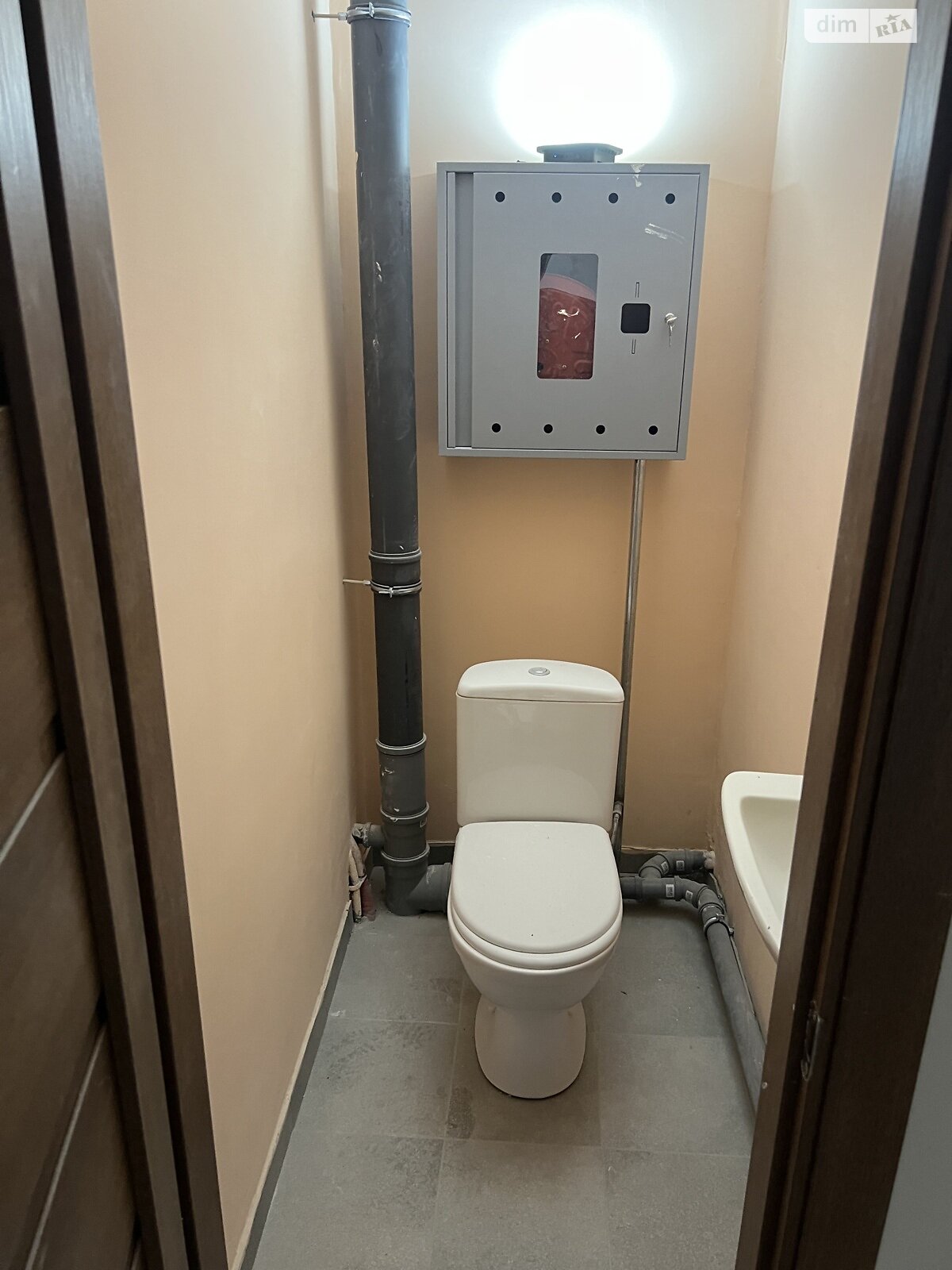 двокімнатна квартира в Києві, район Пріорка, на вул. Коноплянська 22Б в довготривалу оренду помісячно фото 1 двокімнатна квартира в Києві, район Пріорка, на вул. Коноплянська 22Б в довготривалу оренду помісячно фото 1