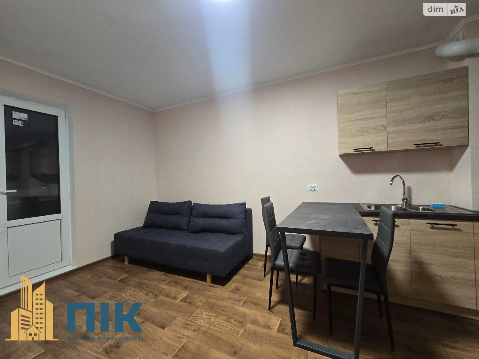 однокомнатная квартира в Киеве, район Приорка, на ул. Коноплянская 22А в аренду на долгий срок помесячно фото 1 однокомнатная квартира в Киеве, район Приорка, на ул. Коноплянская 22А в аренду на долгий срок помесячно фото 1