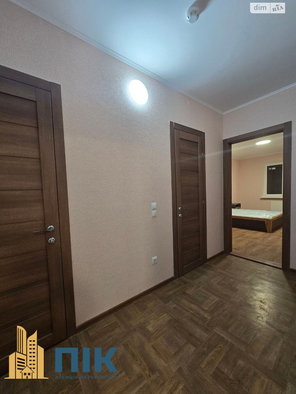 однокомнатная квартира в Киеве, район Приорка, на ул. Коноплянская 22А в аренду на долгий срок помесячно фото 1 однокомнатная квартира в Киеве, район Приорка, на ул. Коноплянская 22А в аренду на долгий срок помесячно фото 1