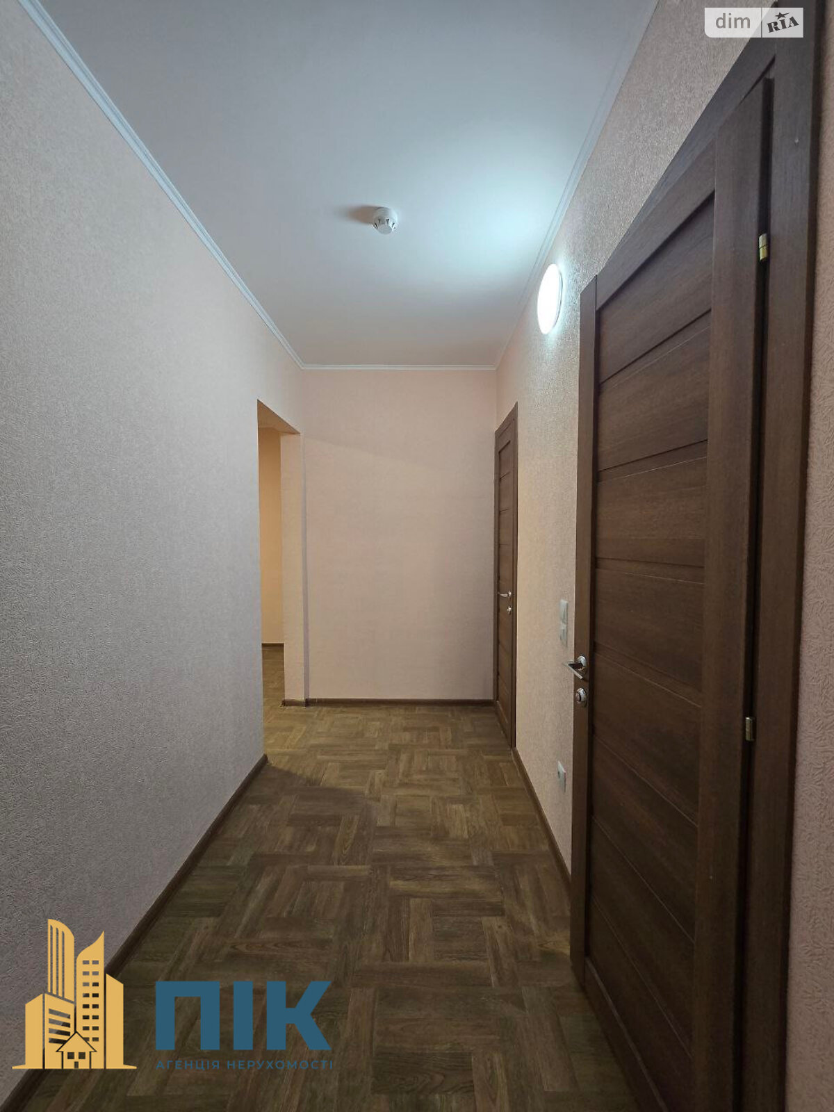 однокомнатная квартира в Киеве, район Приорка, на ул. Коноплянская 22А в аренду на долгий срок помесячно фото 1 однокомнатная квартира в Киеве, район Приорка, на ул. Коноплянская 22А в аренду на долгий срок помесячно фото 1