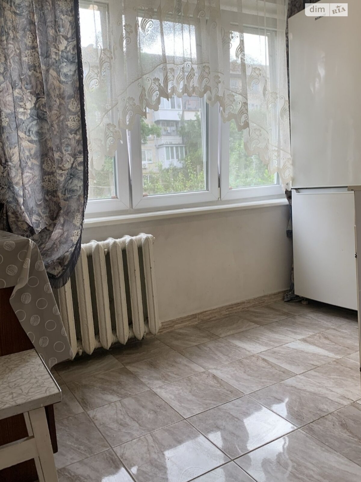 однокомнатная квартира в Киеве, район Радужный Массив, на просп. Воскресенский 11Б в аренду на долгий срок помесячно фото 1 однокомнатная квартира в Киеве, район Радужный Массив, на просп. Воскресенский 11Б в аренду на долгий срок помесячно фото 1
