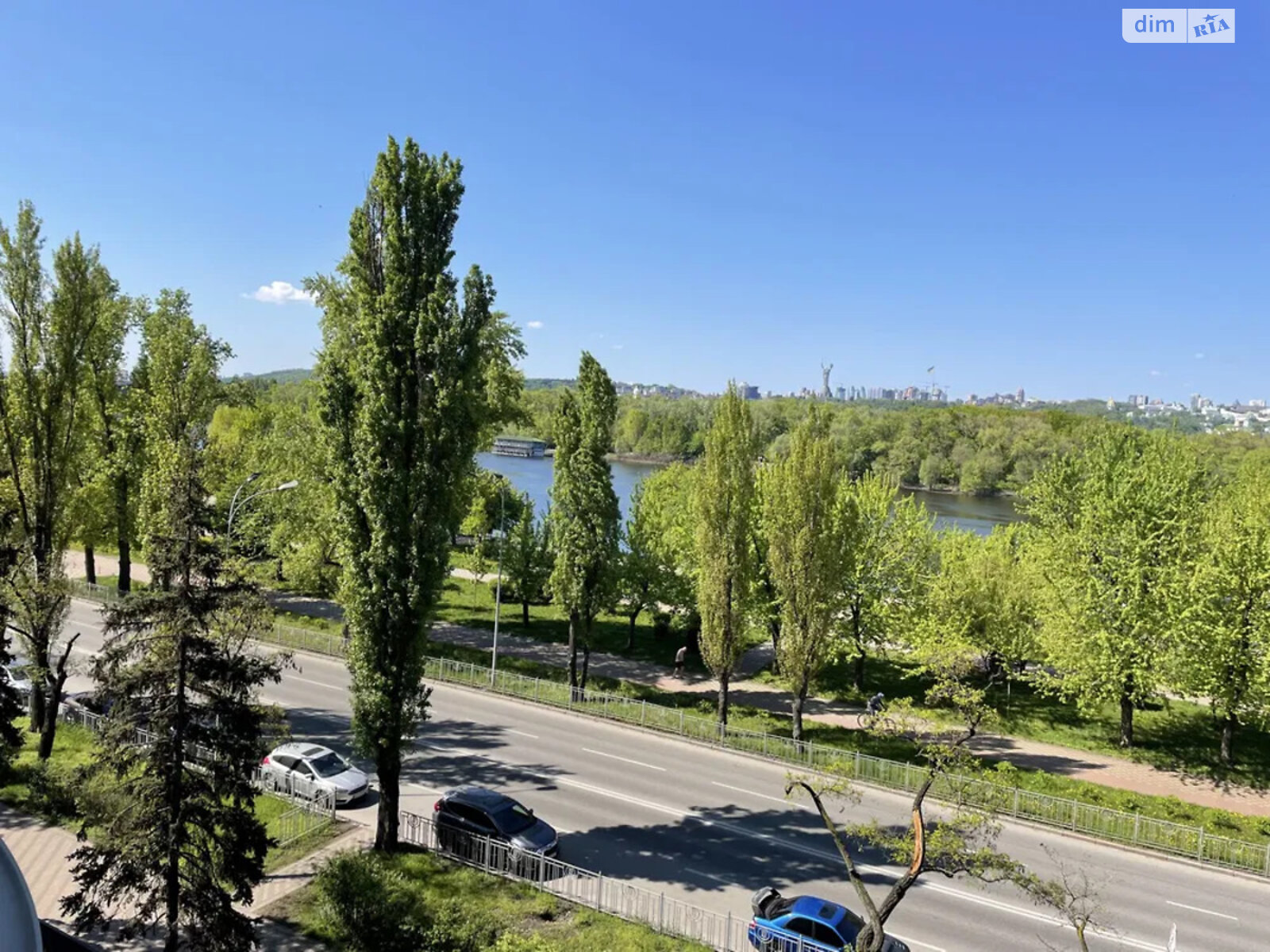 двокімнатна квартира в Києві, район Русанівка, на наб. Русанівська 4 в довготривалу оренду помісячно фото 1 двокімнатна квартира в Києві, район Русанівка, на наб. Русанівська 4 в довготривалу оренду помісячно фото 1