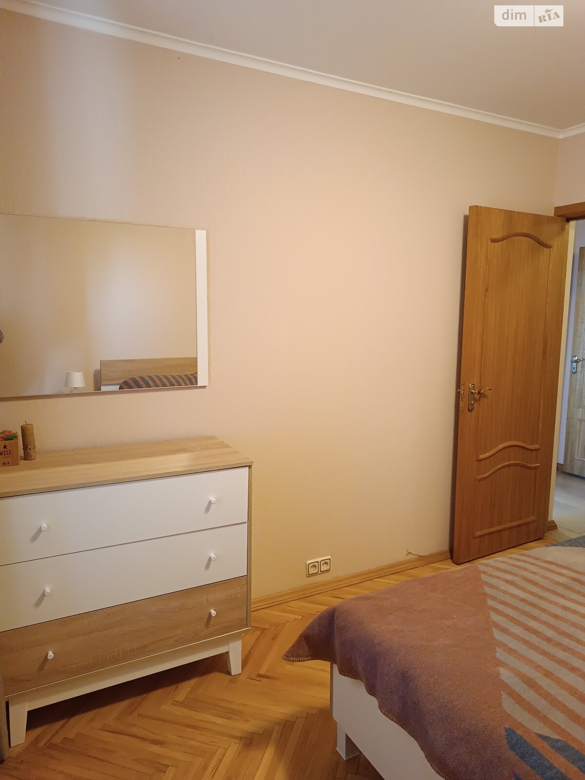 двокімнатна квартира в Києві, район Русанівка, на наб. Русанівська 6 в довготривалу оренду помісячно фото 1