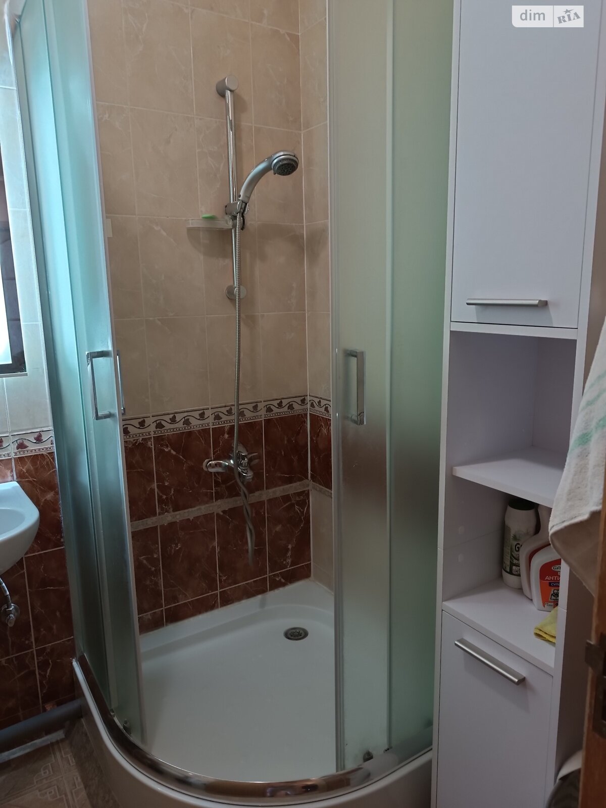 двокімнатна квартира в Києві, район Русанівка, на наб. Русанівська 6 в довготривалу оренду помісячно фото 1