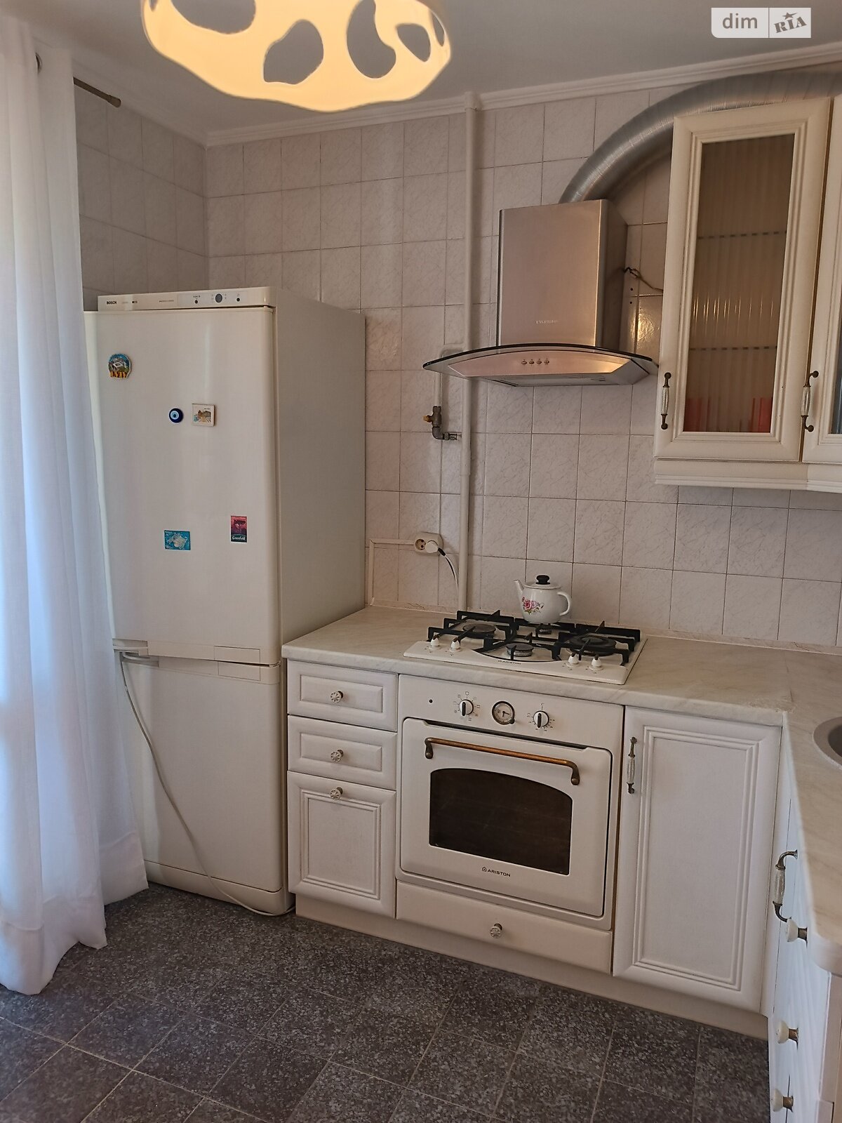 двокімнатна квартира в Києві, район Русанівка, на наб. Русанівська 6 в довготривалу оренду помісячно фото 1