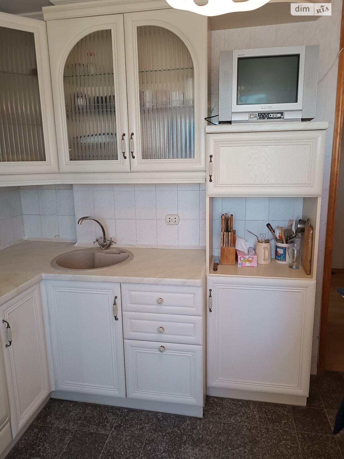 двокімнатна квартира в Києві, район Русанівка, на наб. Русанівська 6 в довготривалу оренду помісячно фото 1