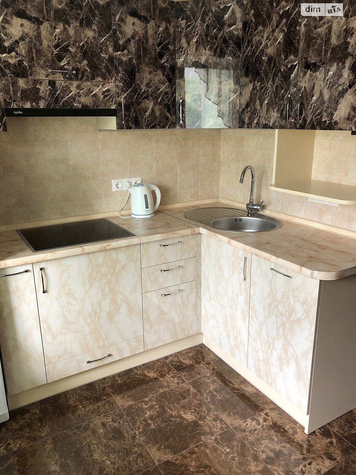 двокімнатна квартира з ремонтом в Києві, район Саперна Слобідка, на вул. Феодосійська 8 в довготривалу оренду помісячно фото 1 двокімнатна квартира з ремонтом в Києві, район Саперна Слобідка, на вул. Феодосійська 8 в довготривалу оренду помісячно фото 1