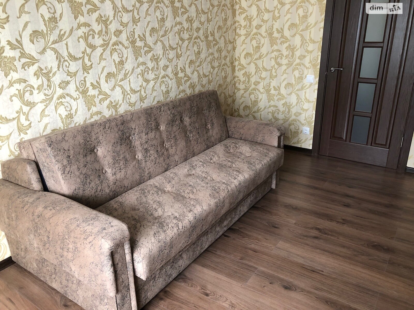 двокімнатна квартира з ремонтом в Києві, район Саперна Слобідка, на вул. Феодосійська 8 в довготривалу оренду помісячно фото 1 двокімнатна квартира з ремонтом в Києві, район Саперна Слобідка, на вул. Феодосійська 8 в довготривалу оренду помісячно фото 1