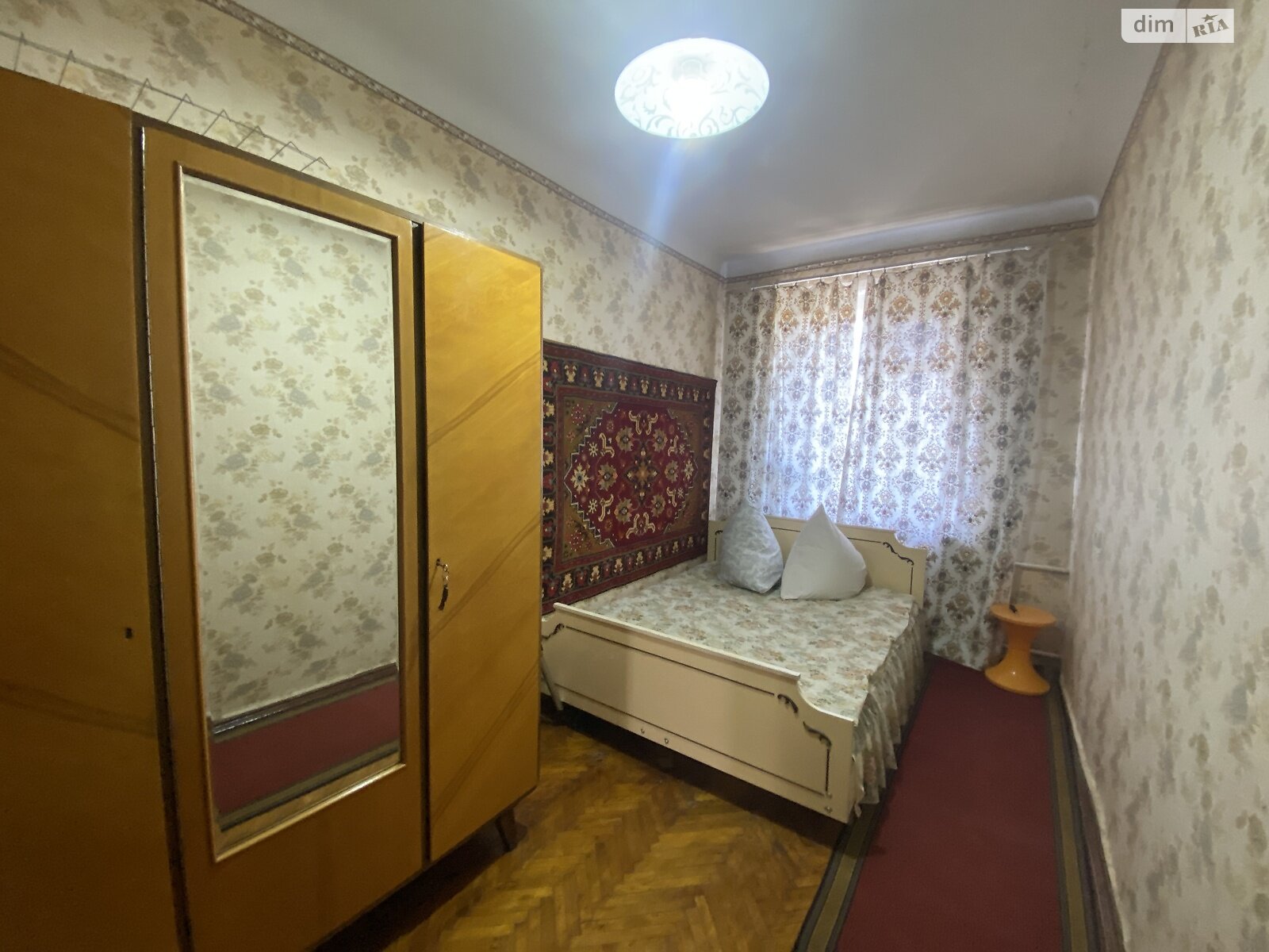 двухкомнатная квартира в Киеве, район Саперная Слободка, на просп. Науки 39 в аренду на долгий срок помесячно фото 1 двухкомнатная квартира в Киеве, район Саперная Слободка, на просп. Науки 39 в аренду на долгий срок помесячно фото 1