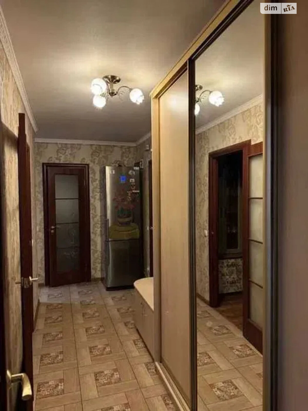 двокімнатна квартира в Києві, район Саперна Слобідка, на просп. Науки 18 в довготривалу оренду помісячно фото 1 двокімнатна квартира в Києві, район Саперна Слобідка, на просп. Науки 18 в довготривалу оренду помісячно фото 1