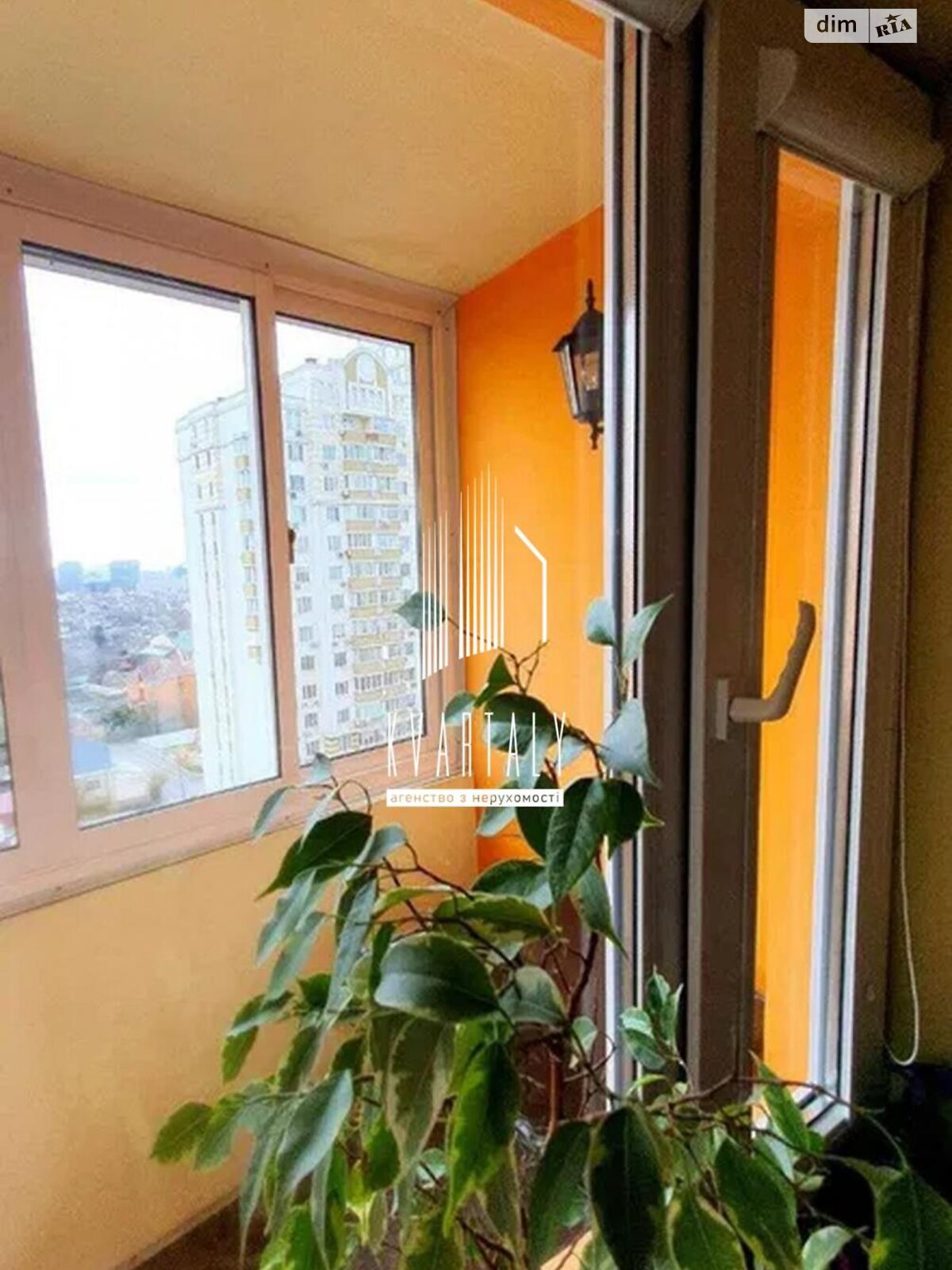 однокімнатна квартира в Києві, район Саперна Слобідка, на просп. Науки 27 в довготривалу оренду помісячно фото 1 однокімнатна квартира в Києві, район Саперна Слобідка, на просп. Науки 27 в довготривалу оренду помісячно фото 1