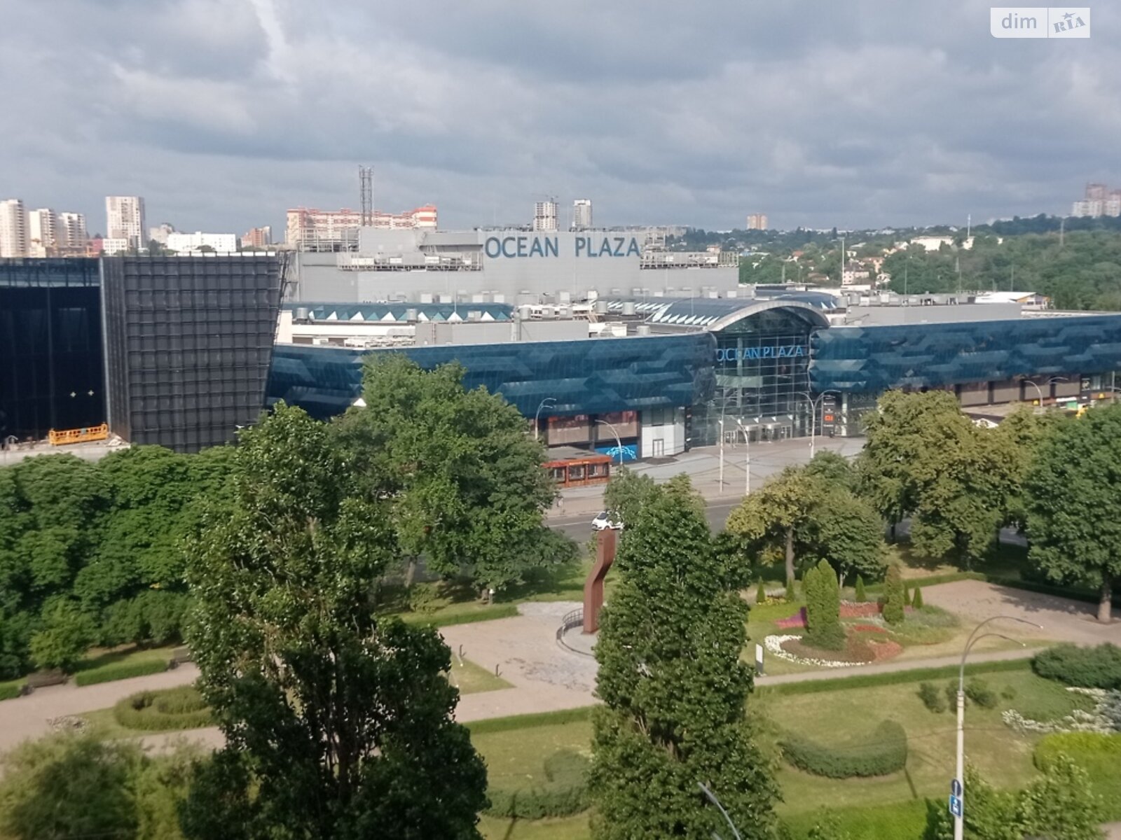 трикімнатна квартира в Києві, район Саперне Поле, на вул. Велика Васильківська 145/1 в довготривалу оренду помісячно фото 1 трикімнатна квартира в Києві, район Саперне Поле, на вул. Велика Васильківська 145/1 в довготривалу оренду помісячно фото 1