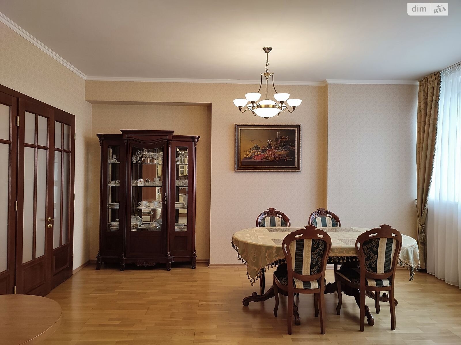 трикімнатна квартира в Києві, район Саперне Поле, на вул. Єжи Ґедройця 2 в довготривалу оренду помісячно фото 1 трикімнатна квартира в Києві, район Саперне Поле, на вул. Єжи Ґедройця 2 в довготривалу оренду помісячно фото 1