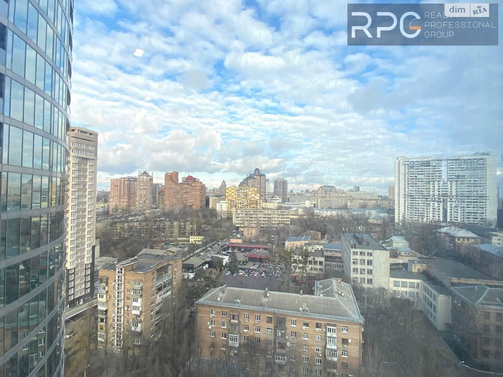 двухкомнатная квартира в Киеве, район Печерский, на ул. Иоанна Павла II 12 в аренду на долгий срок помесячно фото 1 двухкомнатная квартира в Киеве, район Печерский, на ул. Иоанна Павла II 12 в аренду на долгий срок помесячно фото 1