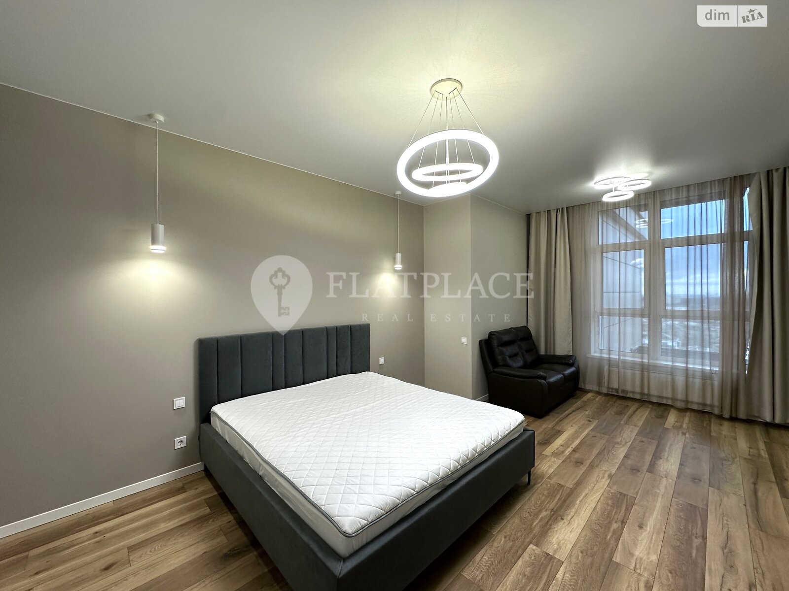 двухкомнатная квартира в Киеве, район Саперное Поле, на ул. Иоанна Павла II 11 в аренду на долгий срок помесячно фото 1 двухкомнатная квартира в Киеве, район Саперное Поле, на ул. Иоанна Павла II 11 в аренду на долгий срок помесячно фото 1