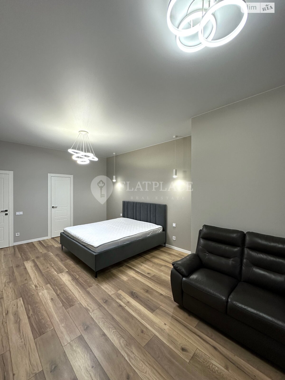 двухкомнатная квартира в Киеве, район Саперное Поле, на ул. Иоанна Павла II 11 в аренду на долгий срок помесячно фото 1 двухкомнатная квартира в Киеве, район Саперное Поле, на ул. Иоанна Павла II 11 в аренду на долгий срок помесячно фото 1