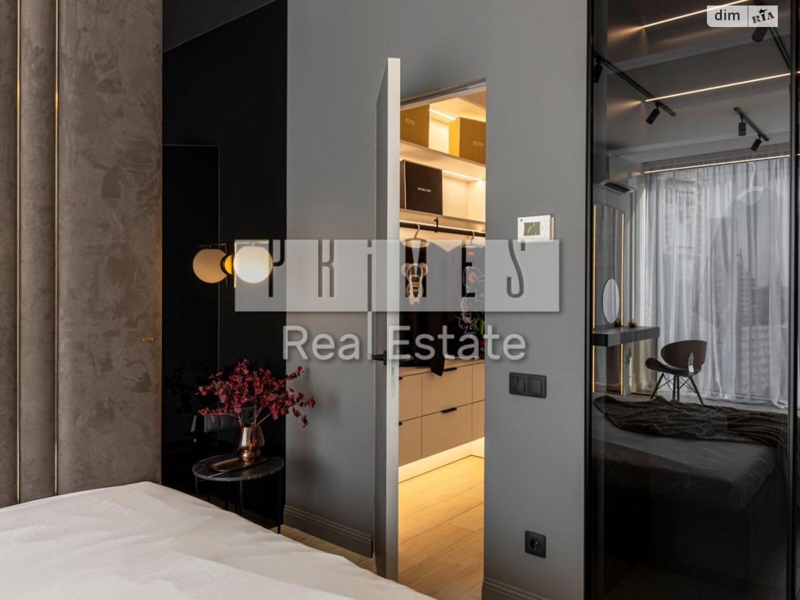 двухкомнатная квартира в Киеве, район Саперное Поле, на ул. Иоанна Павла II 12 в аренду на долгий срок помесячно фото 1 двухкомнатная квартира в Киеве, район Саперное Поле, на ул. Иоанна Павла II 12 в аренду на долгий срок помесячно фото 1