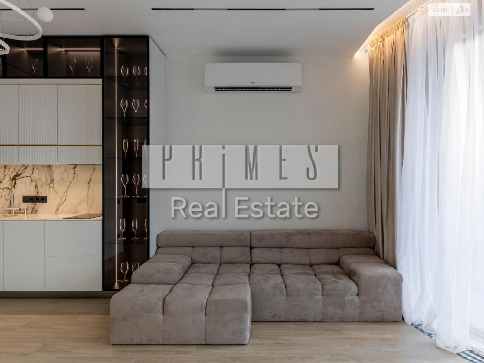 двухкомнатная квартира в Киеве, район Саперное Поле, на ул. Иоанна Павла II 12 в аренду на долгий срок помесячно фото 1 двухкомнатная квартира в Киеве, район Саперное Поле, на ул. Иоанна Павла II 12 в аренду на долгий срок помесячно фото 1