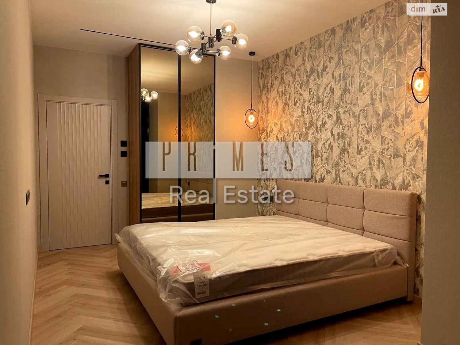 двухкомнатная квартира с мебелью в Киеве, район Саперное Поле, на ул. Иоанна Павла II 12 в аренду на долгий срок помесячно фото 1