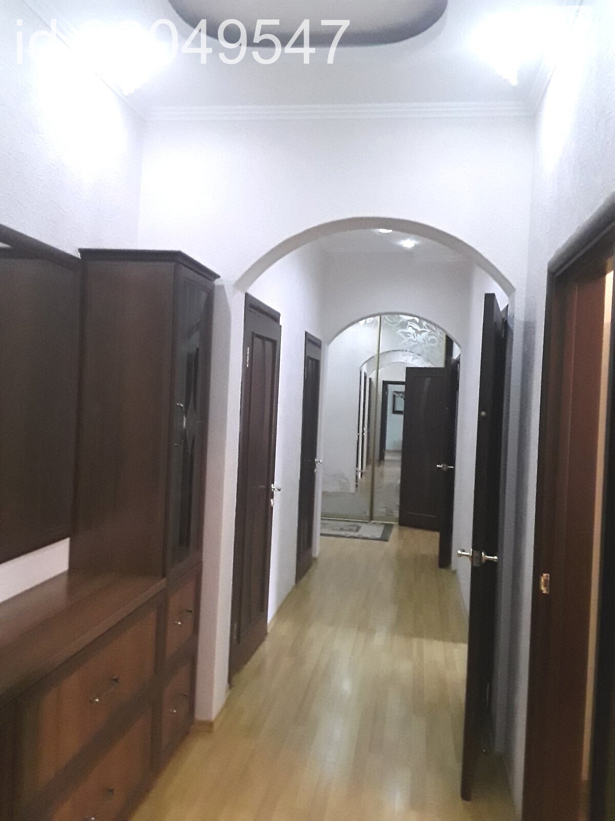 трикімнатна квартира в Києві, район Саперне Поле, на вул. Коновальця Євгена 32А в довготривалу оренду помісячно фото 1 трикімнатна квартира в Києві, район Саперне Поле, на вул. Коновальця Євгена 32А в довготривалу оренду помісячно фото 1