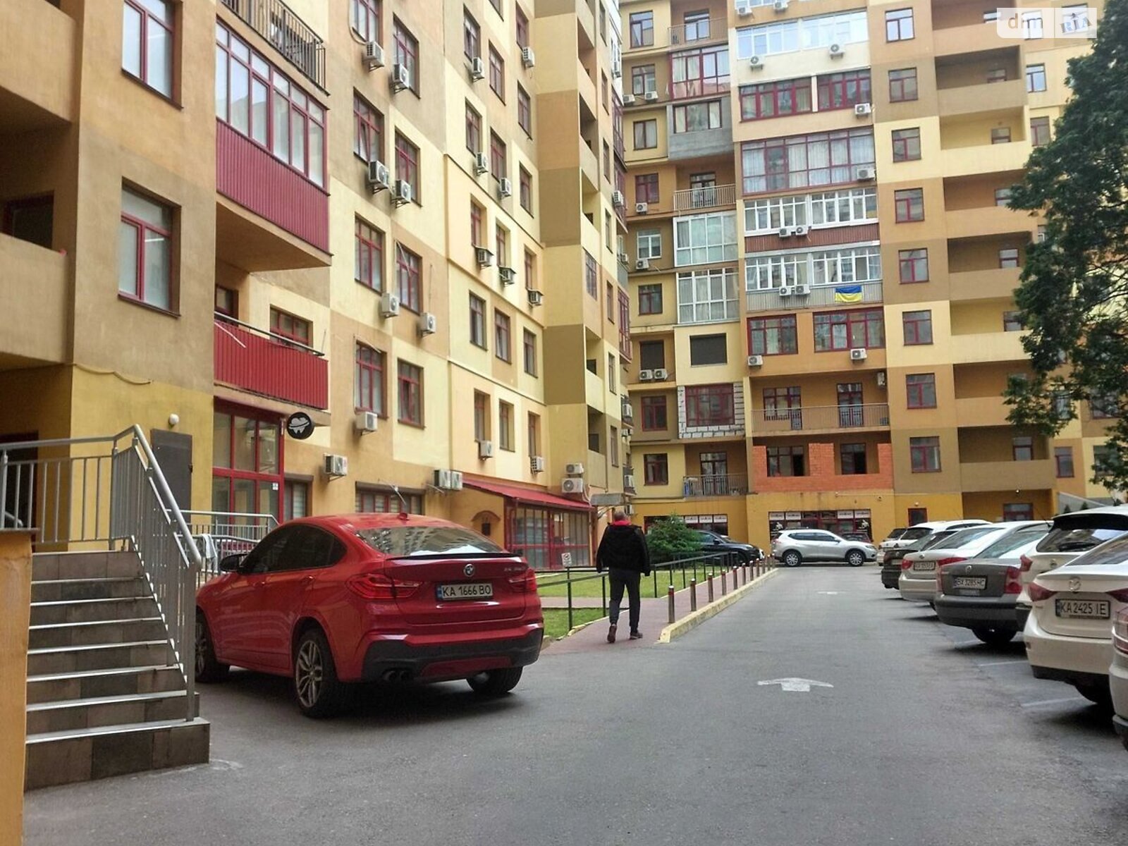 однокімнатна квартира в Києві, район Саперне Поле, на вул. Коновальця Євгена 36Е в довготривалу оренду помісячно фото 1 однокімнатна квартира в Києві, район Саперне Поле, на вул. Коновальця Євгена 36Е в довготривалу оренду помісячно фото 1