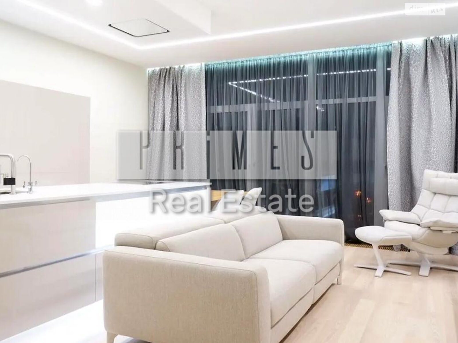 двухкомнатная квартира в Киеве, район Саперное Поле, на ул. Коновальца Евгения 44А в аренду на долгий срок помесячно фото 1